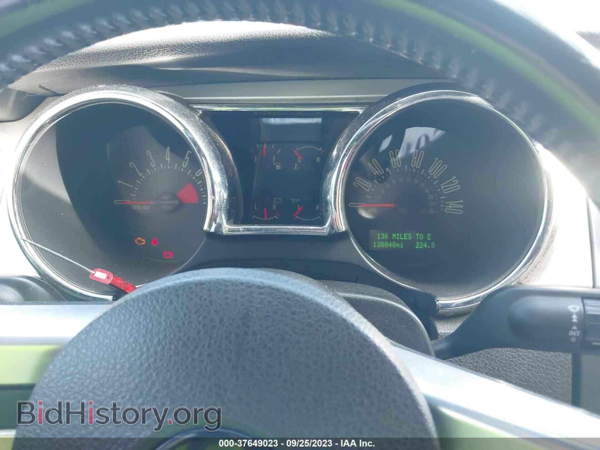2006 FORD MUSTANG - VIN: 1ZVFT85H265215421 - Фото 7