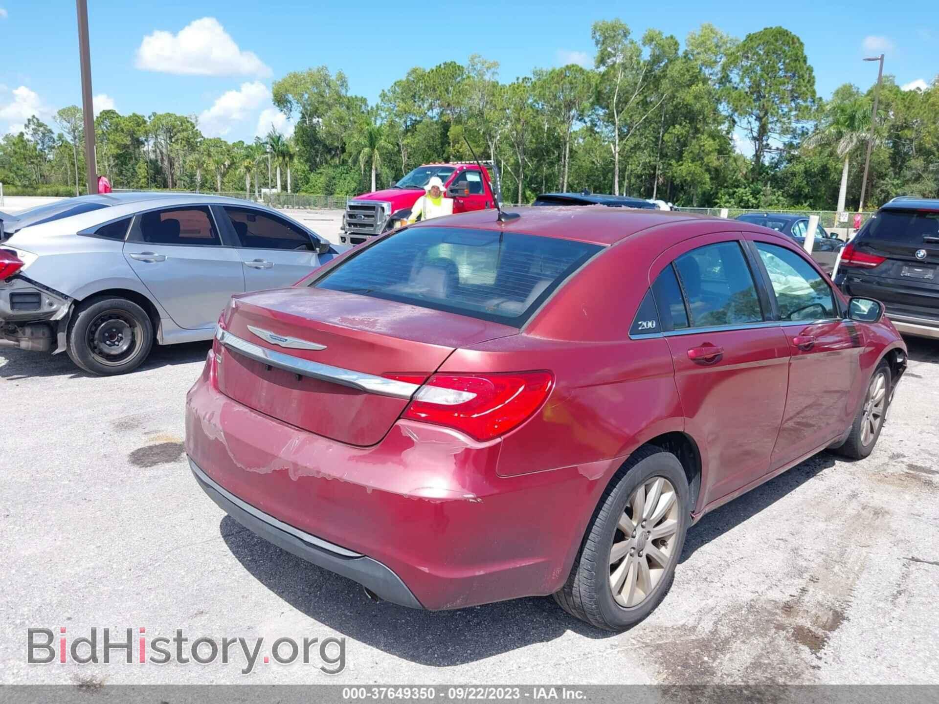 2013 CHRYSLER 200 - VIN: 1C3CCBBG8DN527162 - Photo 4