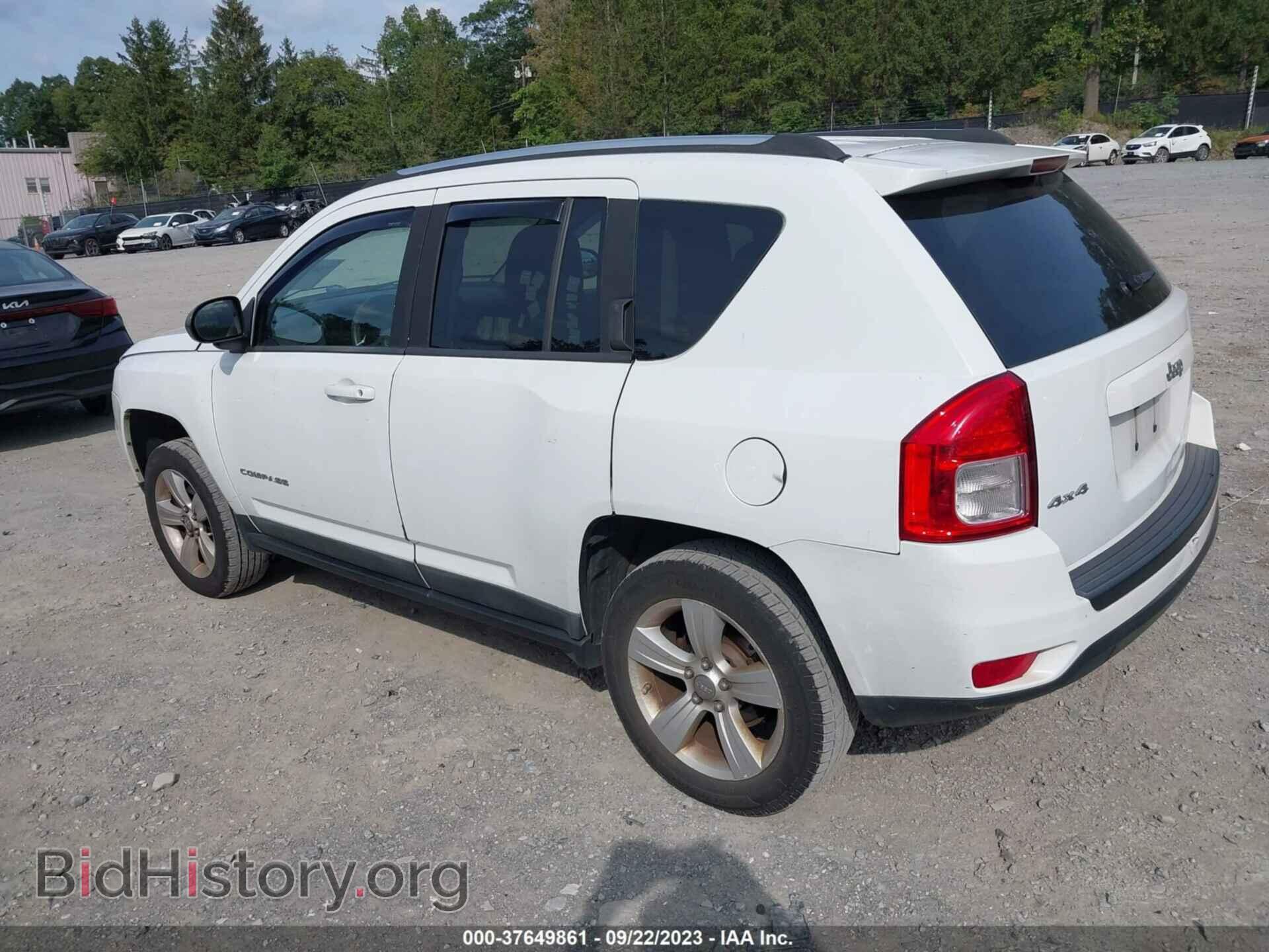 2011 JEEP COMPASS - VIN: 1J4NF1FB6BD281911 - Фото 3