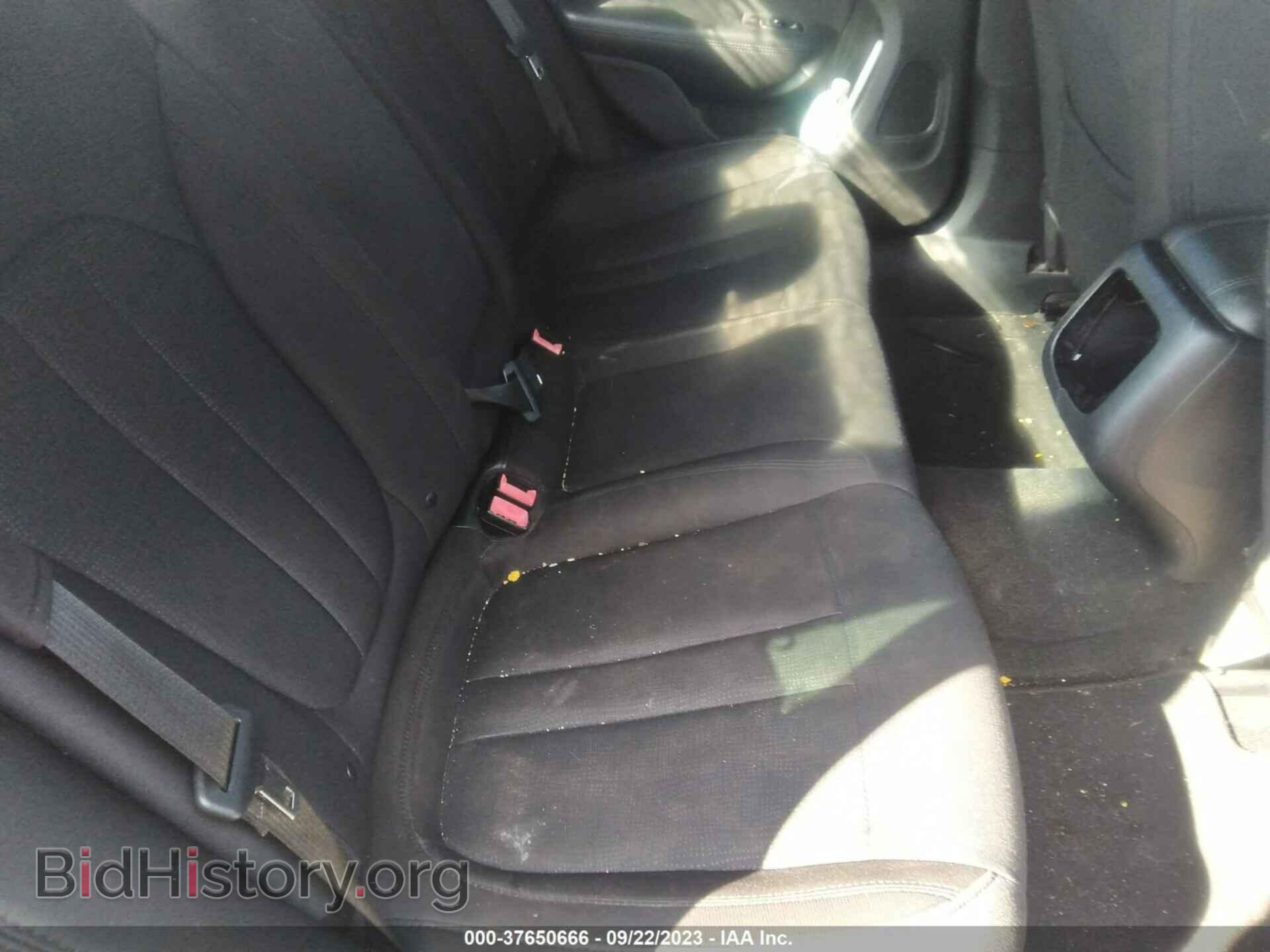 2015 CHRYSLER 200 - VIN: 1C3CCCAB2FN716629 - Фото 8