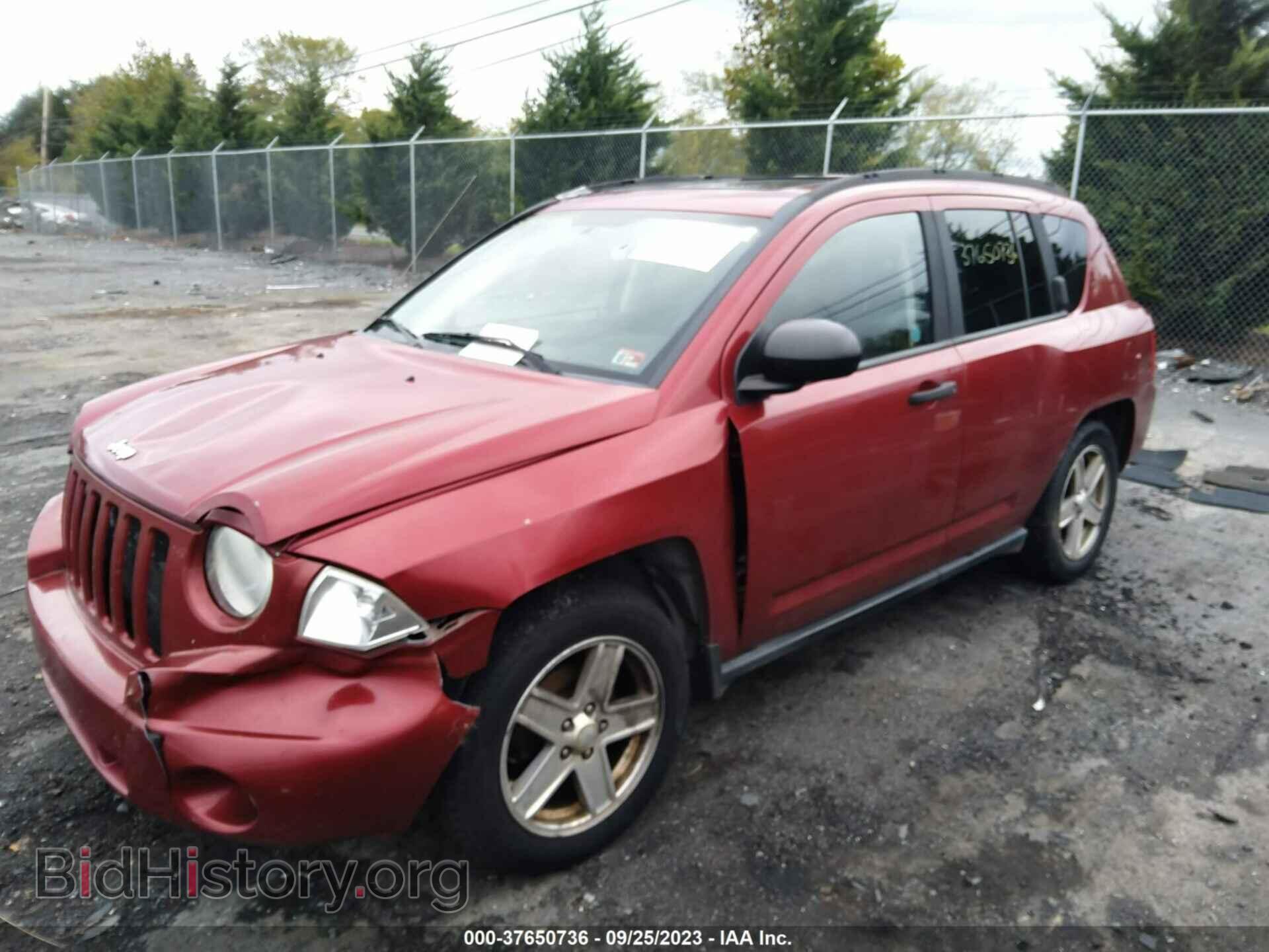 2007 JEEP COMPASS - VIN: 1J8FF47W87D598117 - Фото 2
