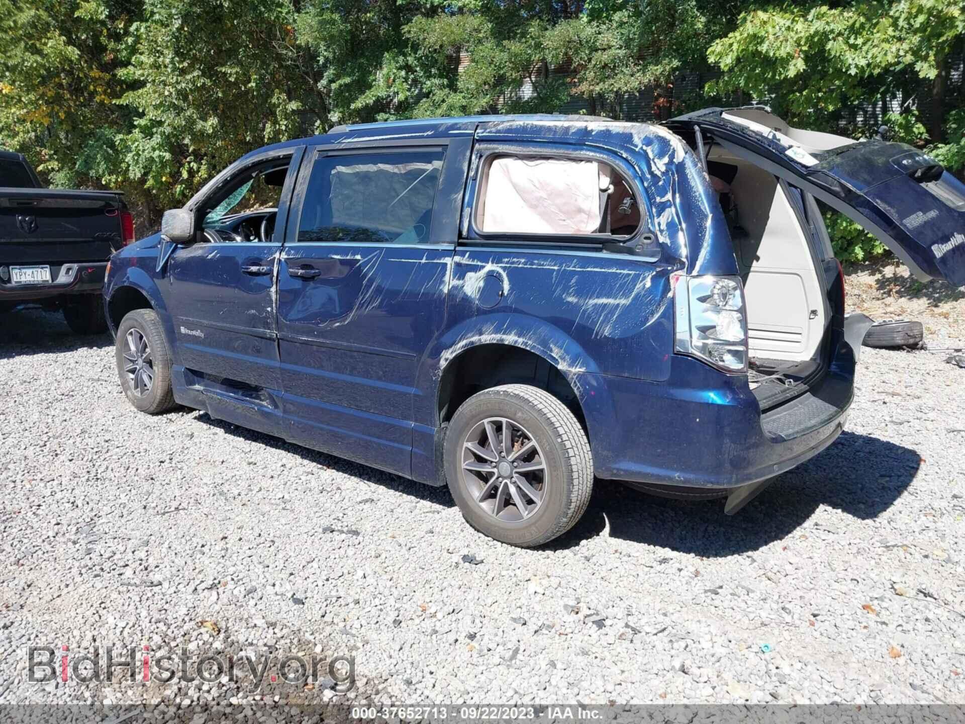 2017 DODGE CARAVAN - VIN: 2C4RDGCG68R746970 - Photo 3