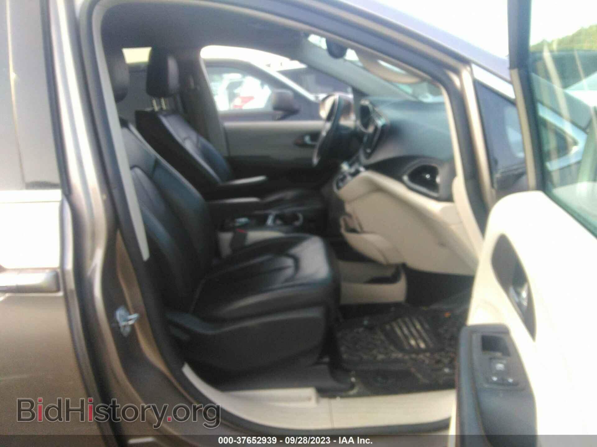 2017 CHRYSLER PACIFICA - VIN: 2C4RC1BG5HR705330 - Фото 5