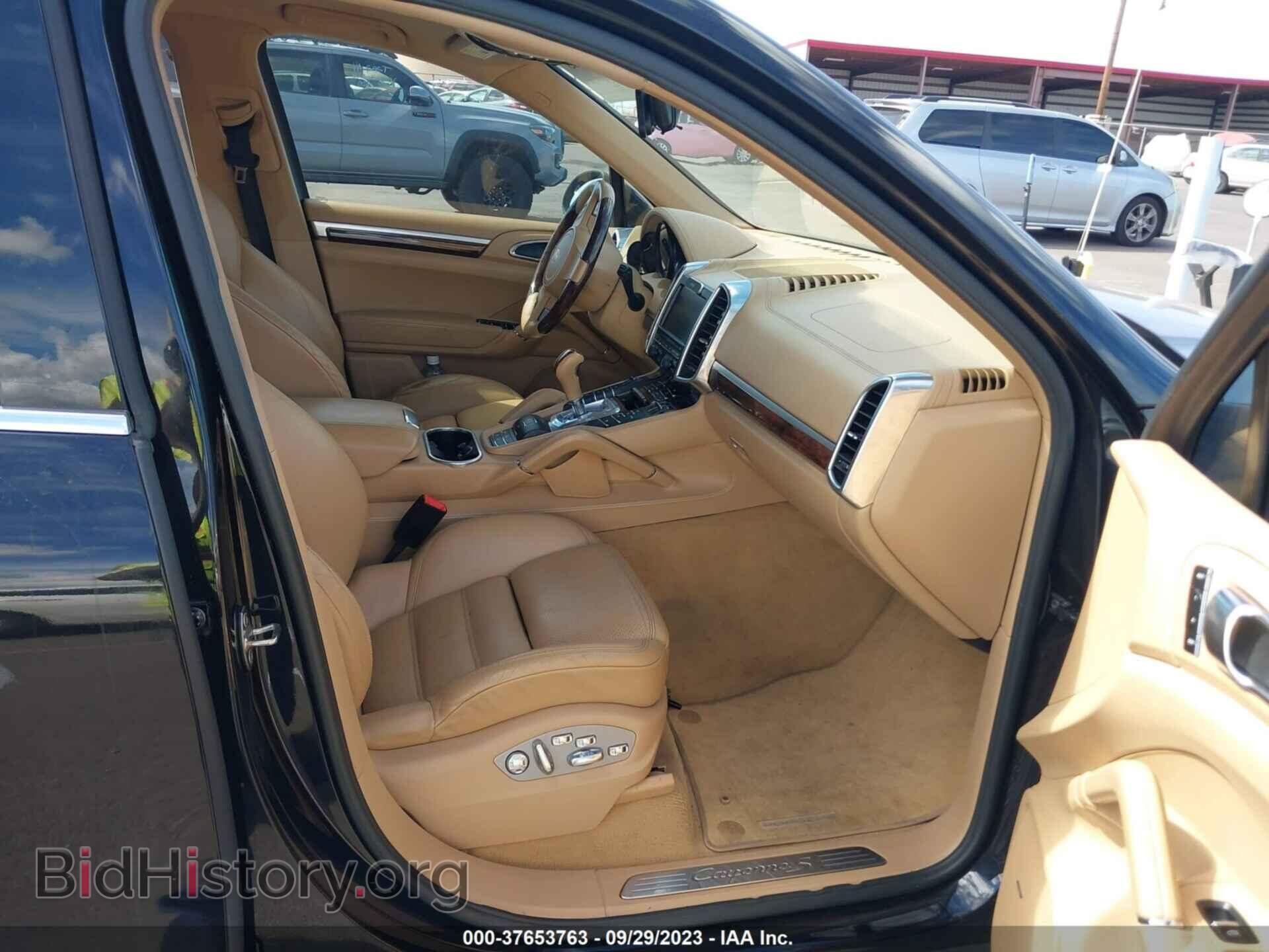 2011 PORSCHE CAYENNE - VIN: WP1AE2A29BLA91612 - Фото 5