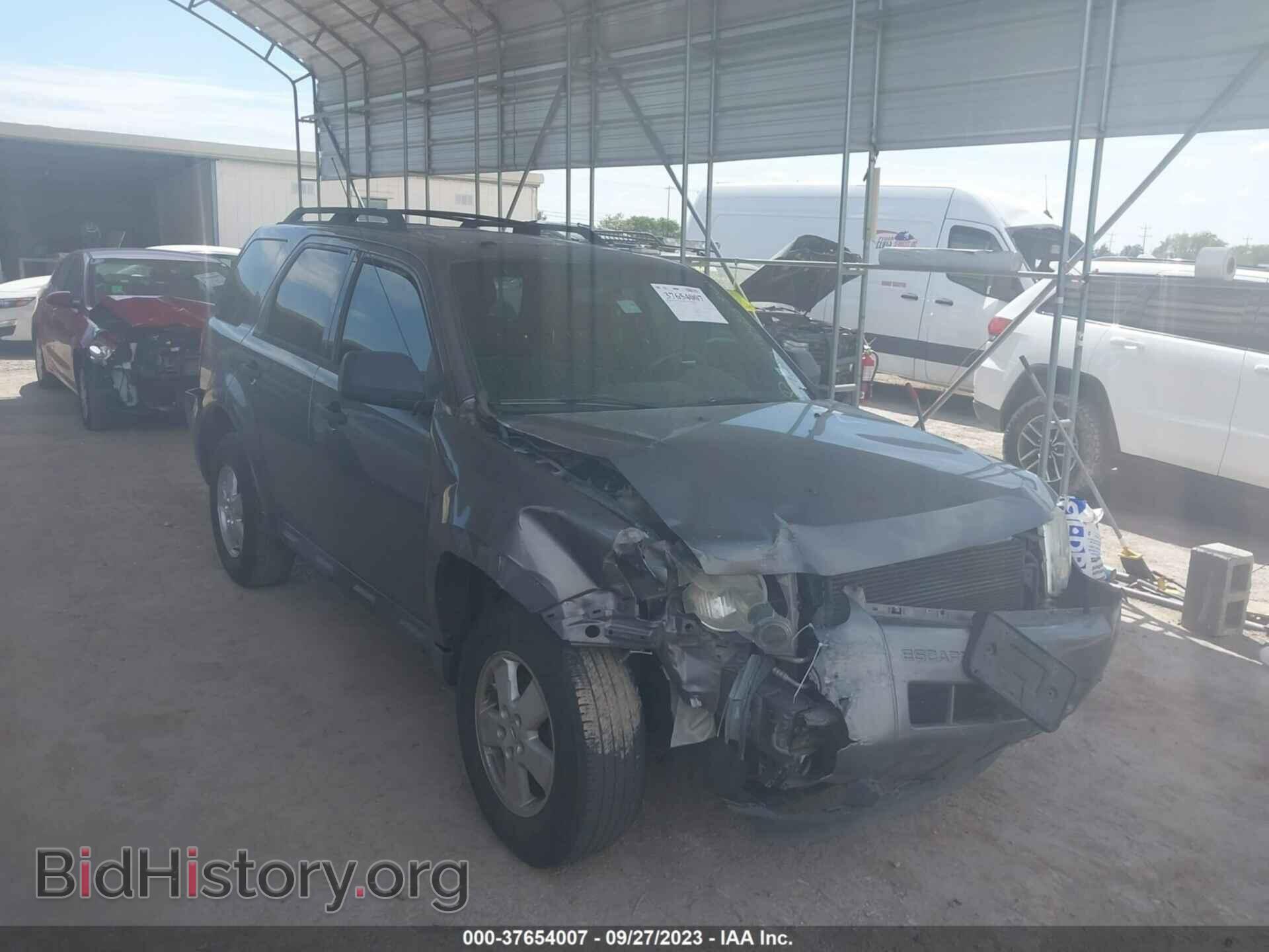 Фотография 1FMCU0D73CKB53520 - FORD ESCAPE 2012