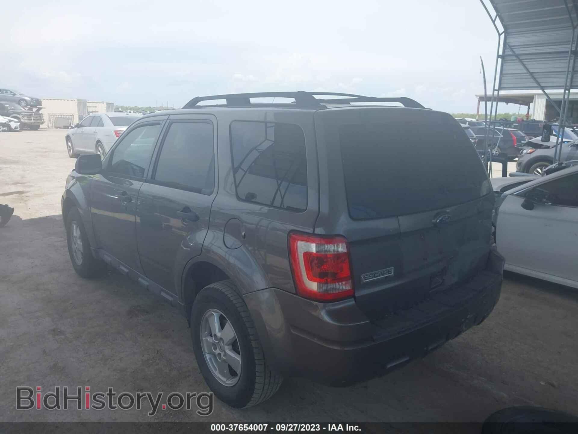 2012 FORD ESCAPE - VIN: 1FMCU0D73CKB53520 - Фото 3