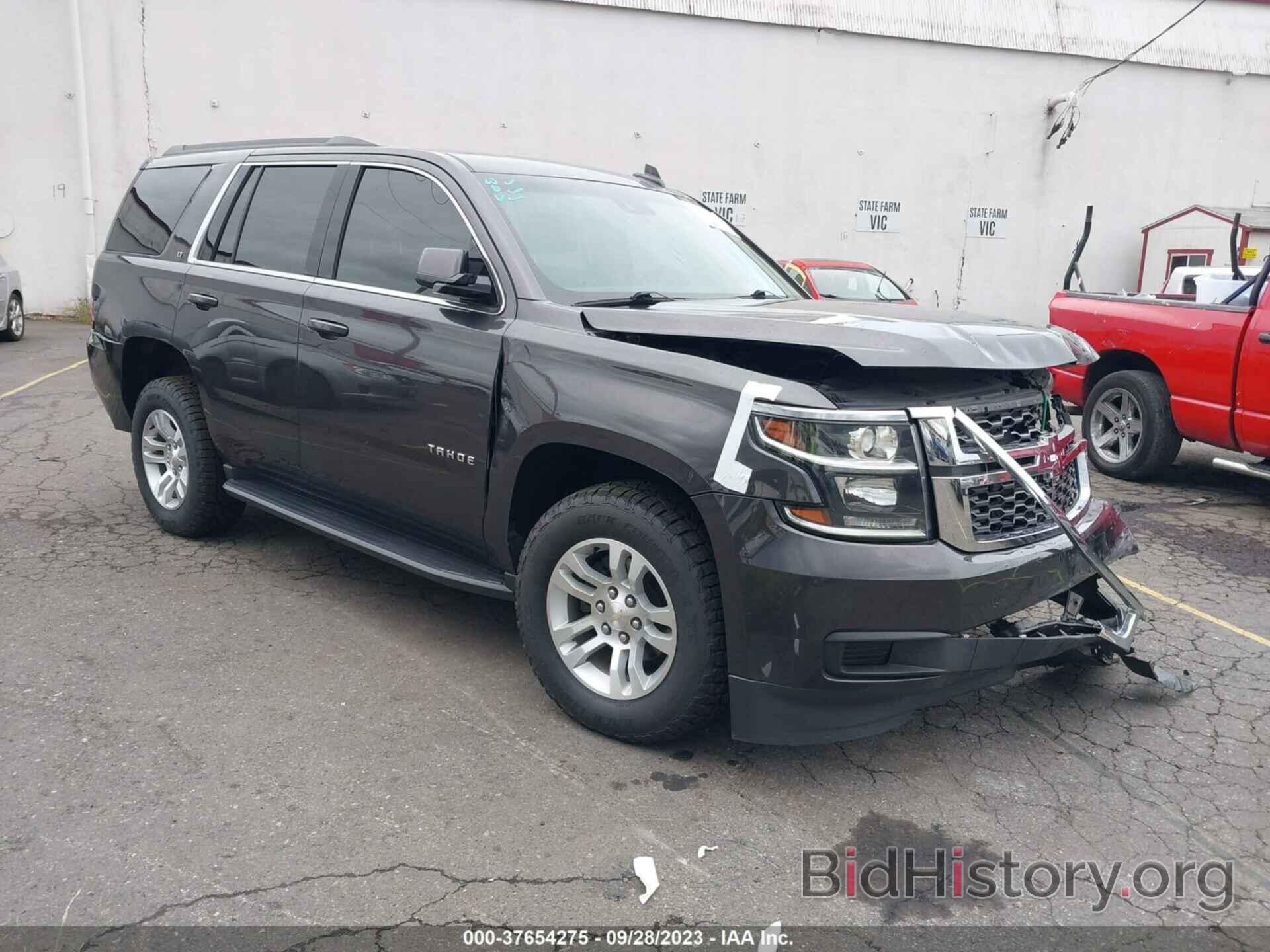 Photo 1GNSKBKC3JR381207 - CHEVROLET TAHOE 2018