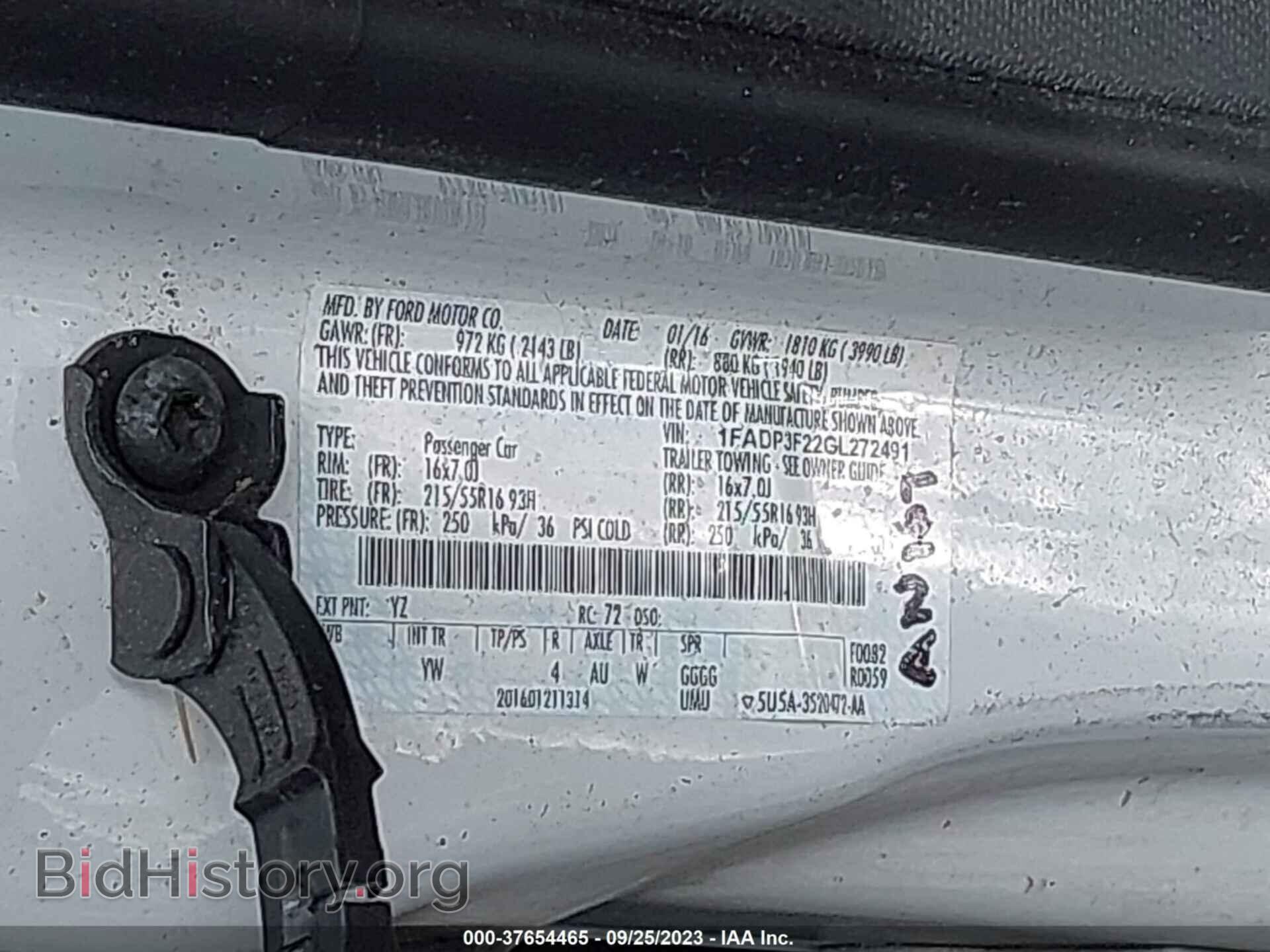 2016 FORD FOCUS - VIN: 1FADP3F22GL272491 - Photo 9