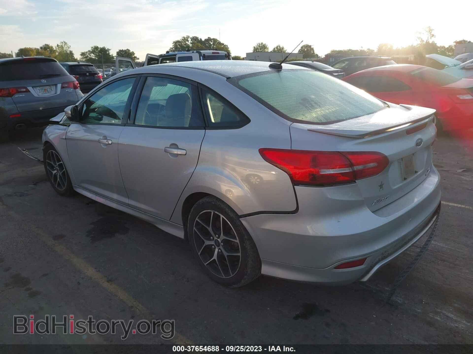 2016 FORD FOCUS - VIN: 1FADP3F24GL265977 - Фото 3