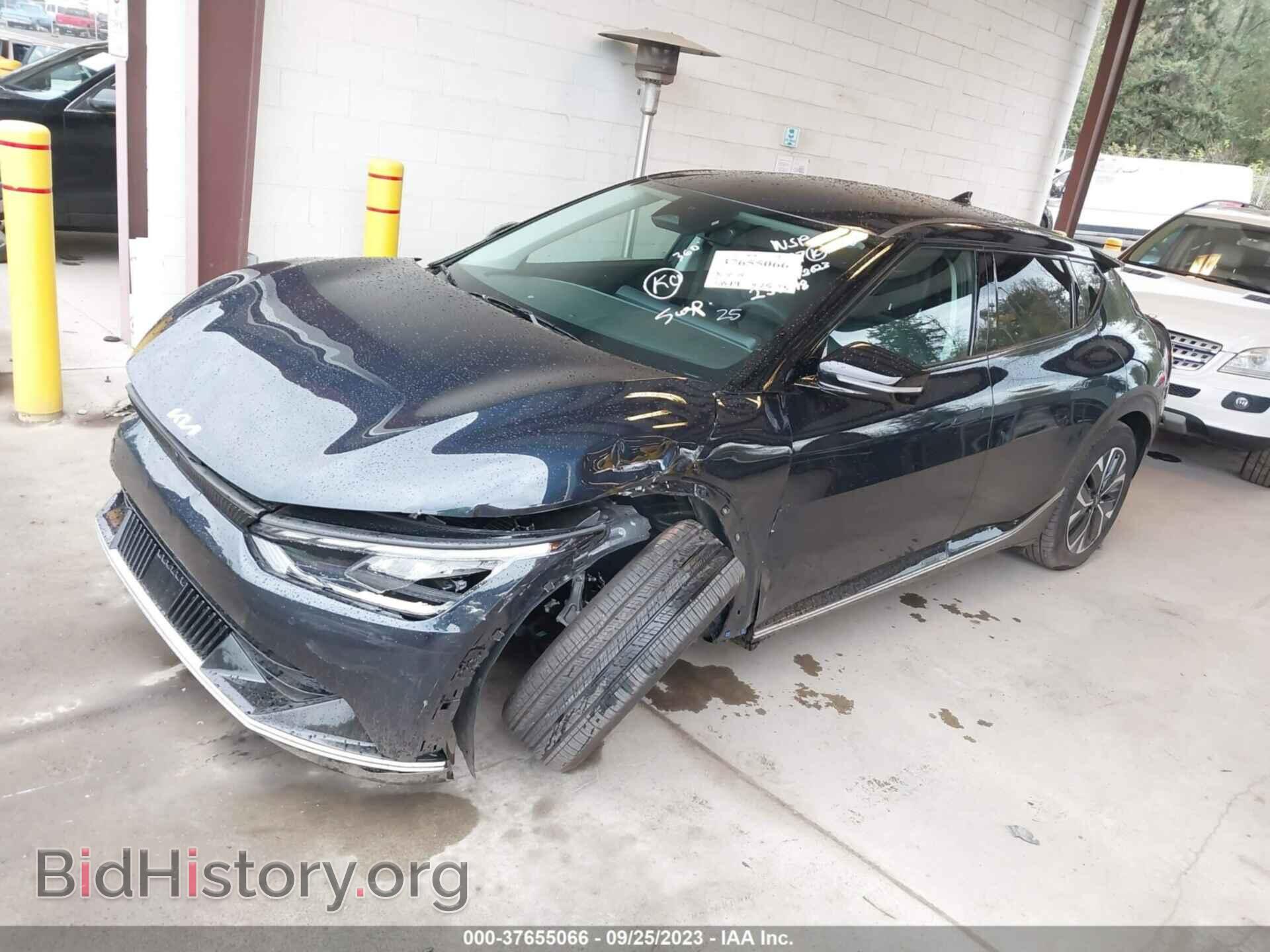 2023 KIA EV6 - VIN: KNDC3DLCXP5107703 - Фото 2