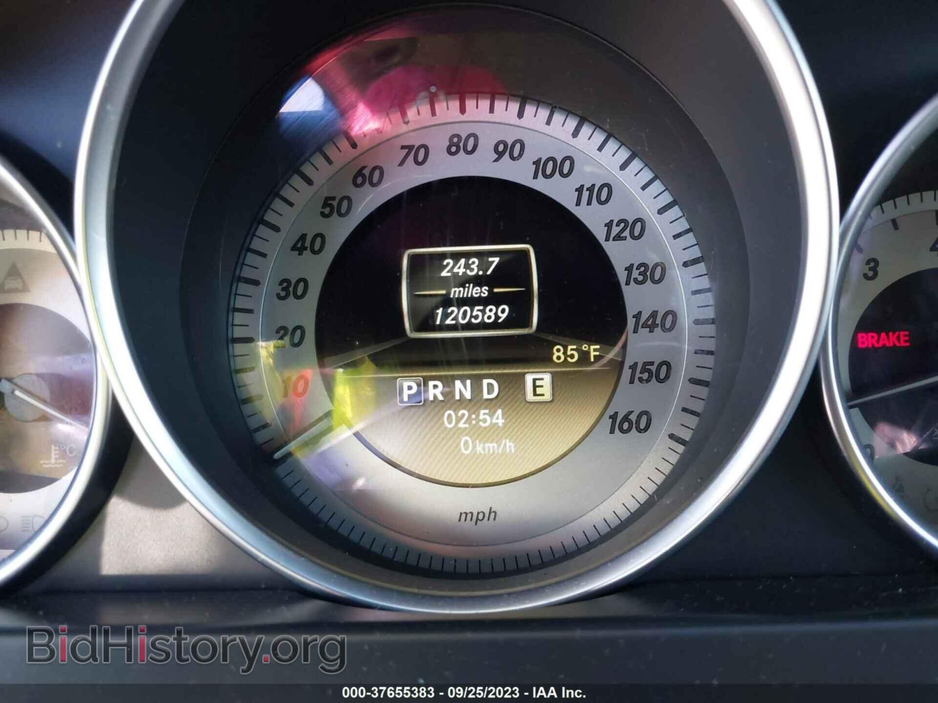 2012 MERCEDES-BENZ C-CLASS - VIN: WDDGF4HB6CA725357 - Фото 7