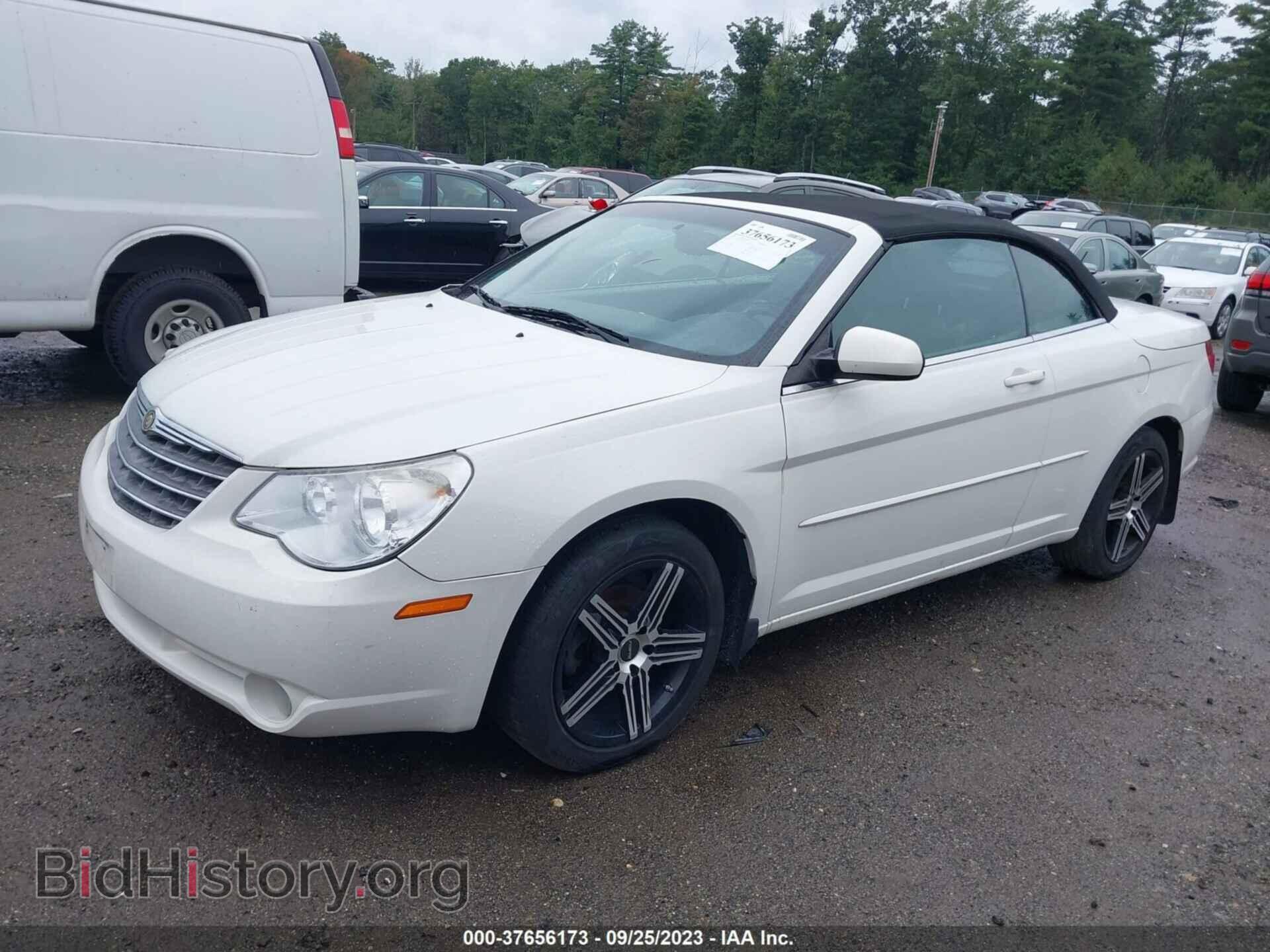 2008 CHRYSLER SEBRING - VIN: 1C3LC55R78N637883 - Фото 2