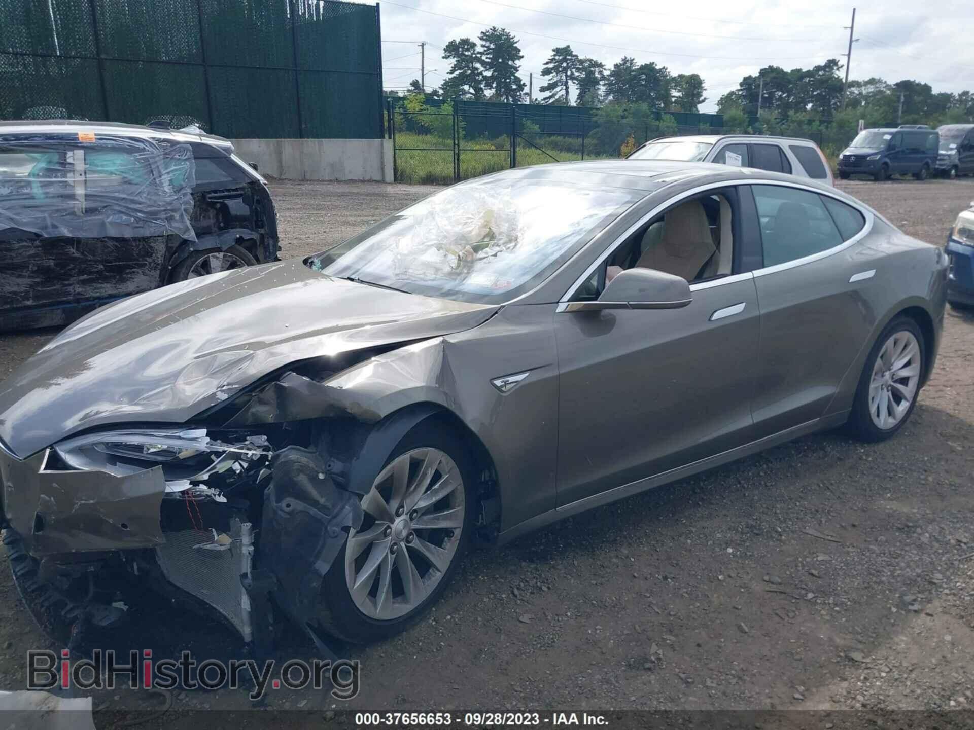 2016 TESLA MODEL S - VIN: 5YJSA1E22GF147180 - Фото 2