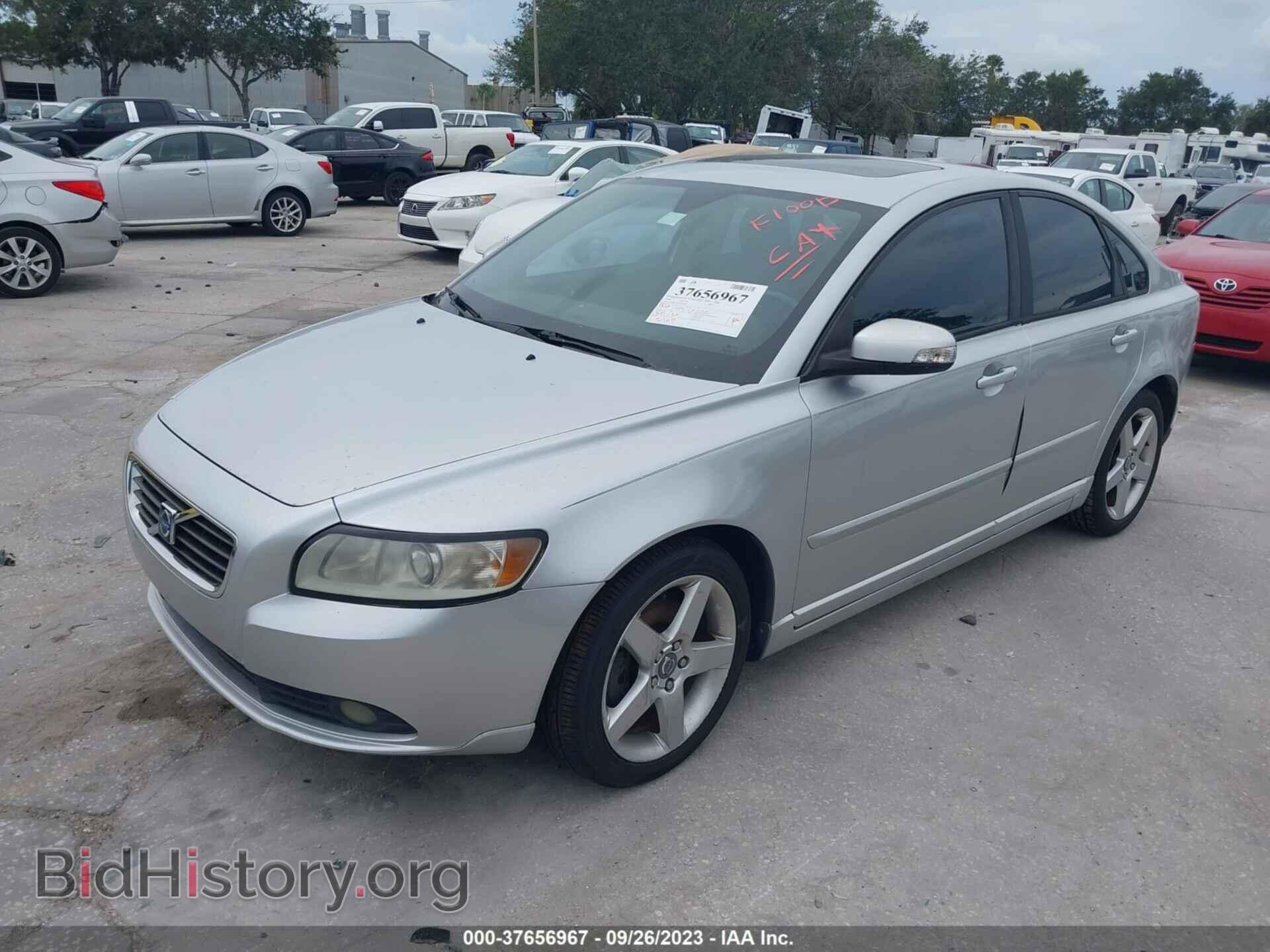 2008 VOLVO S40 - VIN: YV1MS382282373814 - Фото 2