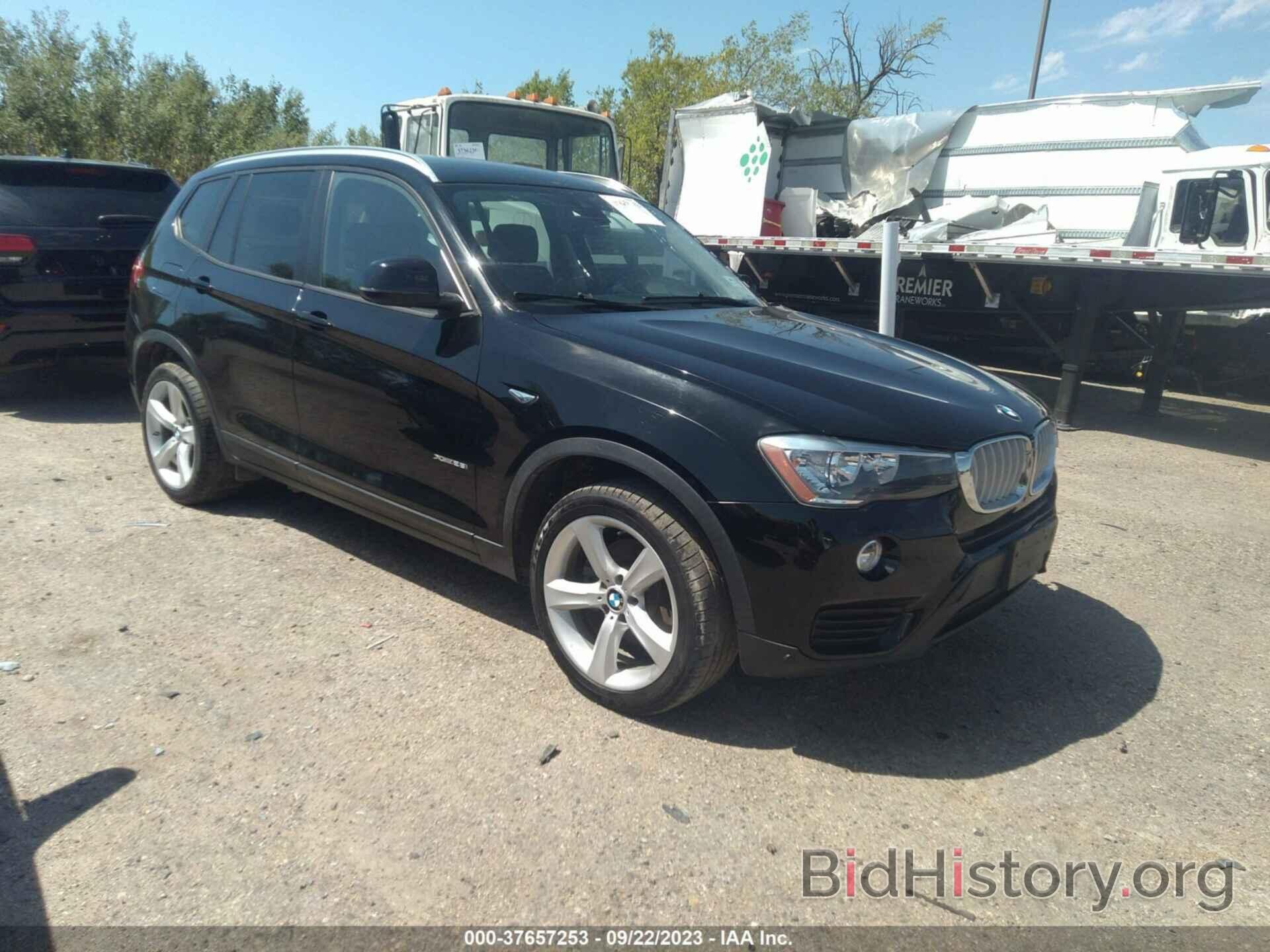 Photo 5UXWX9C35H0W80200 - BMW X3 2017