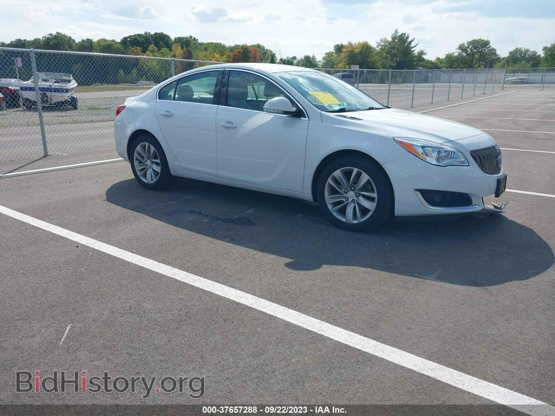 Photo 2G4GT5GX9G9201848 - BUICK REGAL 2016