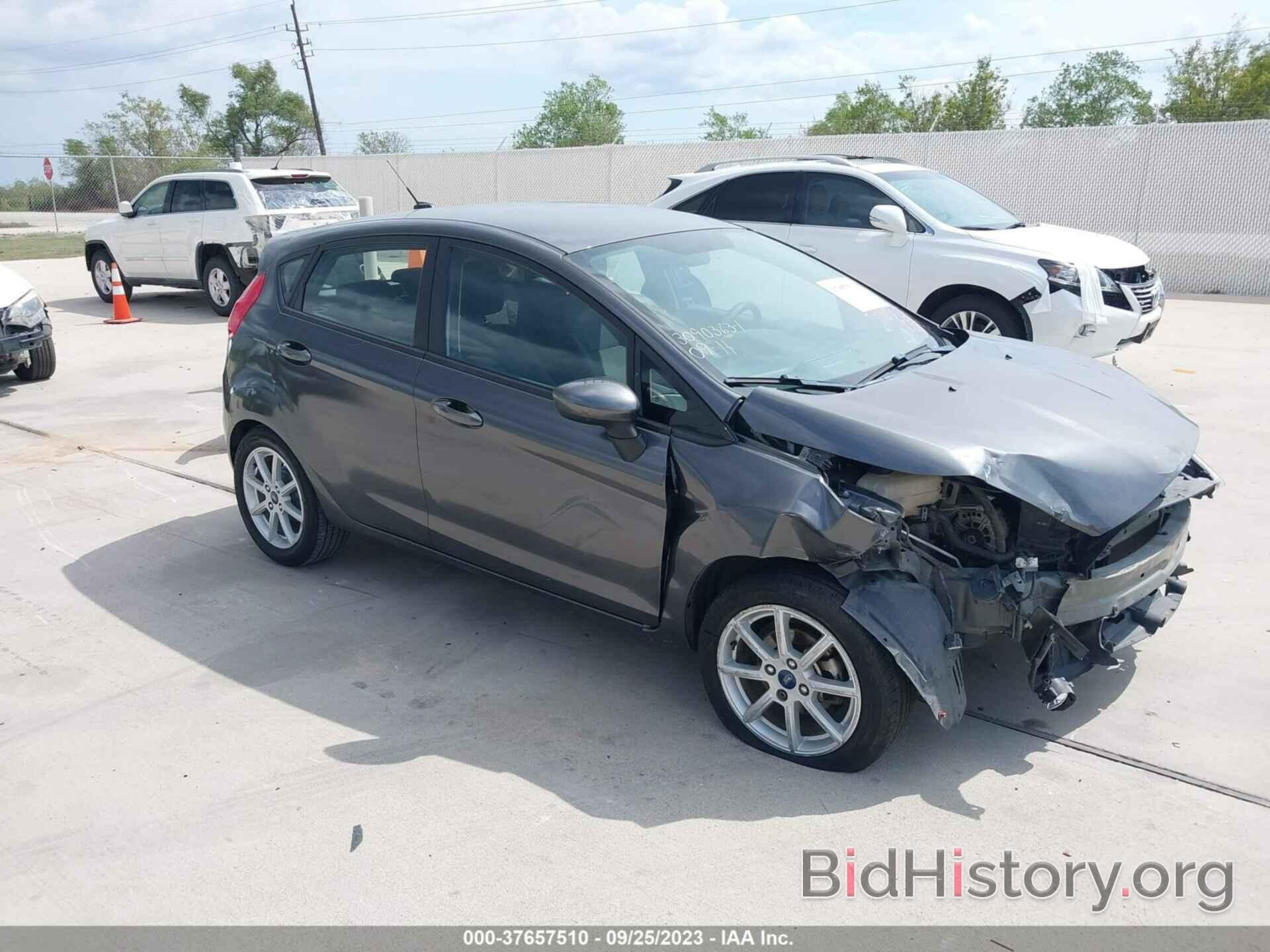 Photo 3FADP4EJ5KM134210 - FORD FIESTA 2019