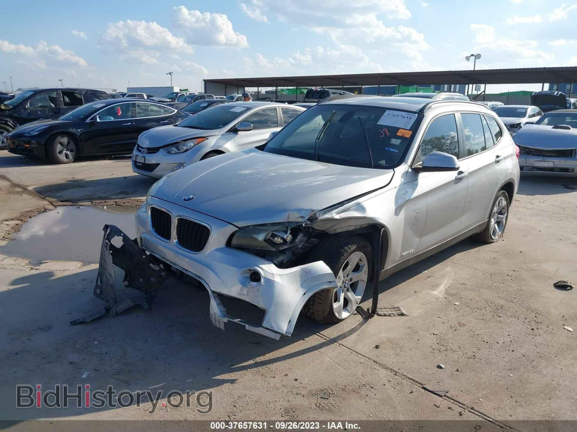 2013 BMW X1 - VIN: WBAVM1C52DVW41714 - Фото 2