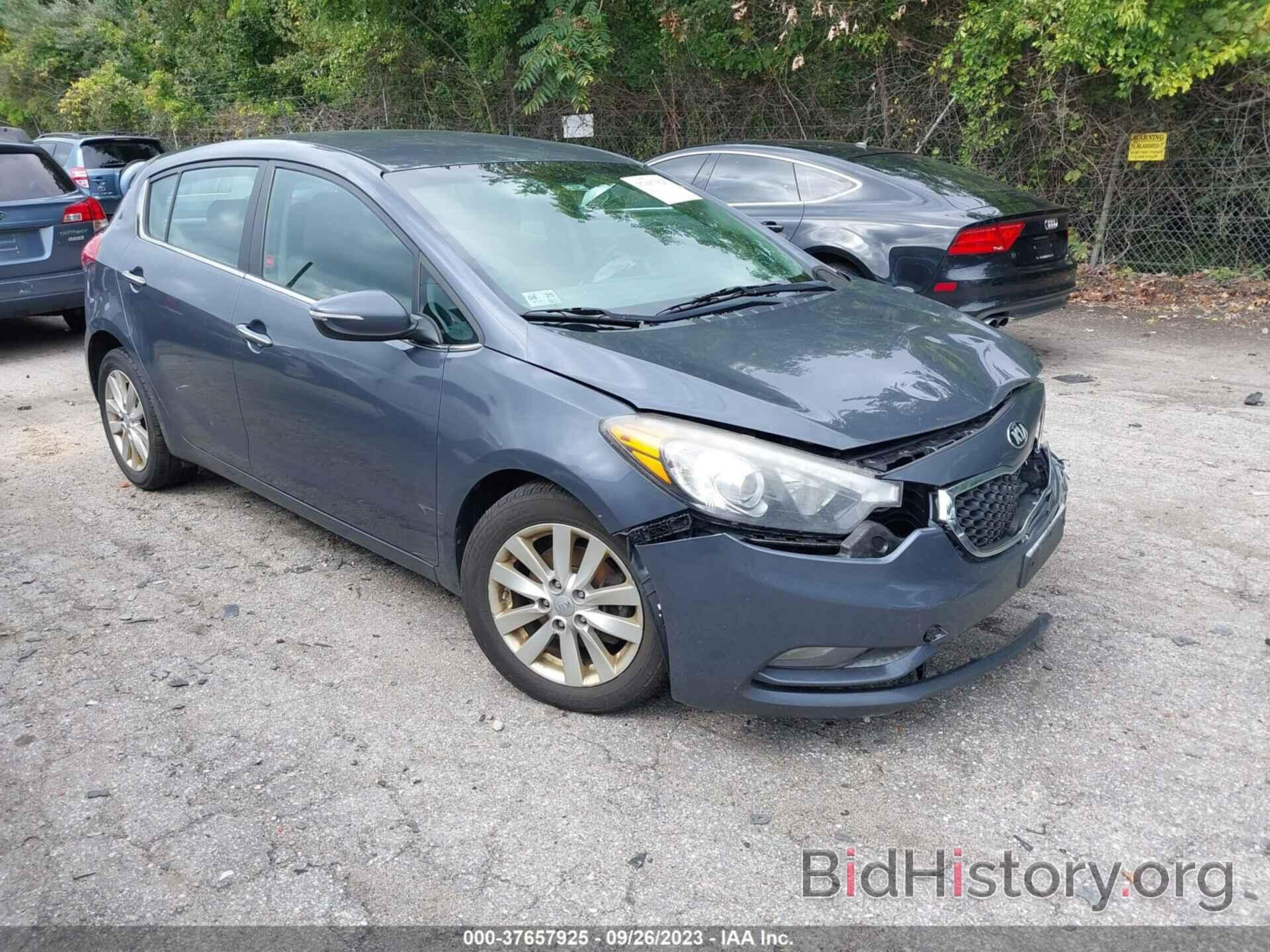 Photo KNAFX5A87F5292150 - KIA FORTE 5-DOOR 2015