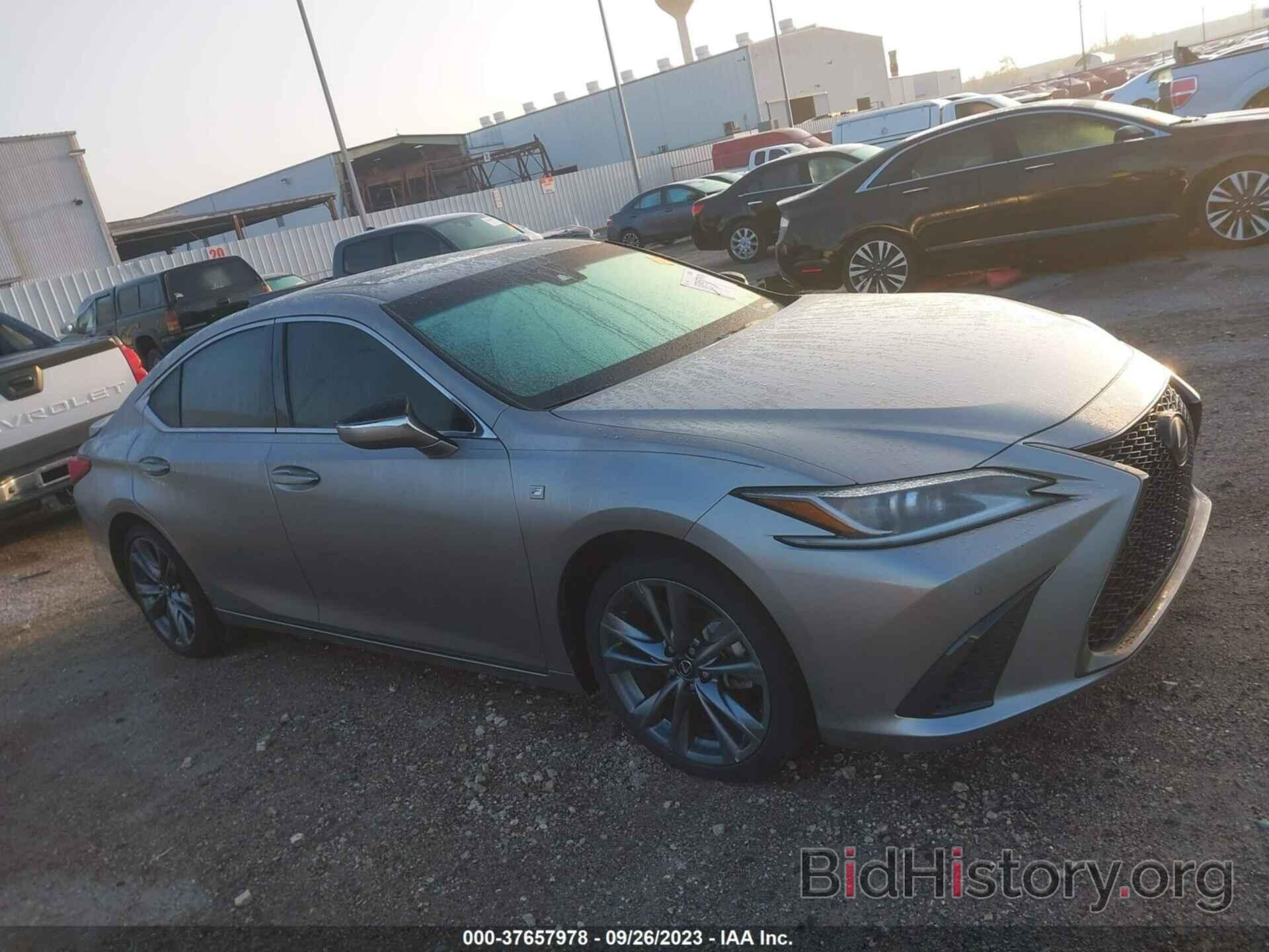 Photo 58ABZ1B18KU029188 - LEXUS ES 350 2019