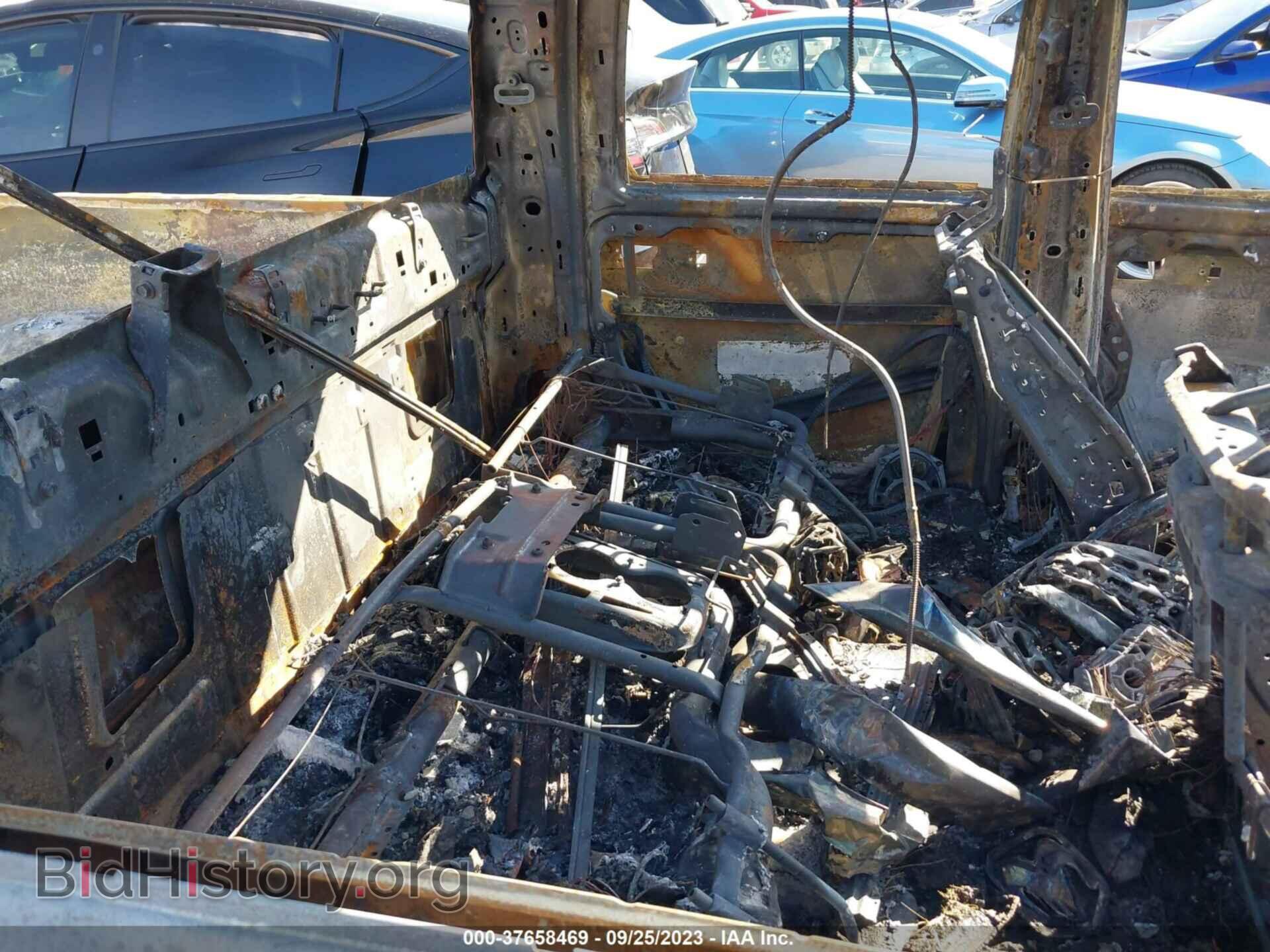 2015 RAM 1500 - VIN: 1C6RR7VM9FS567863 - Фото 8