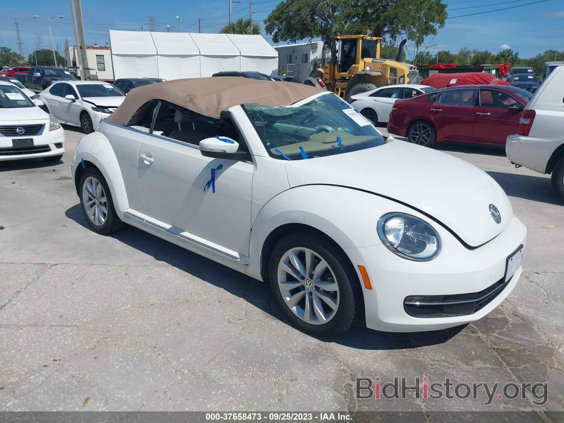 Фотография 3VW5L7ATXEM805469 - VOLKSWAGEN BEETLE CONVERTIBLE 2014