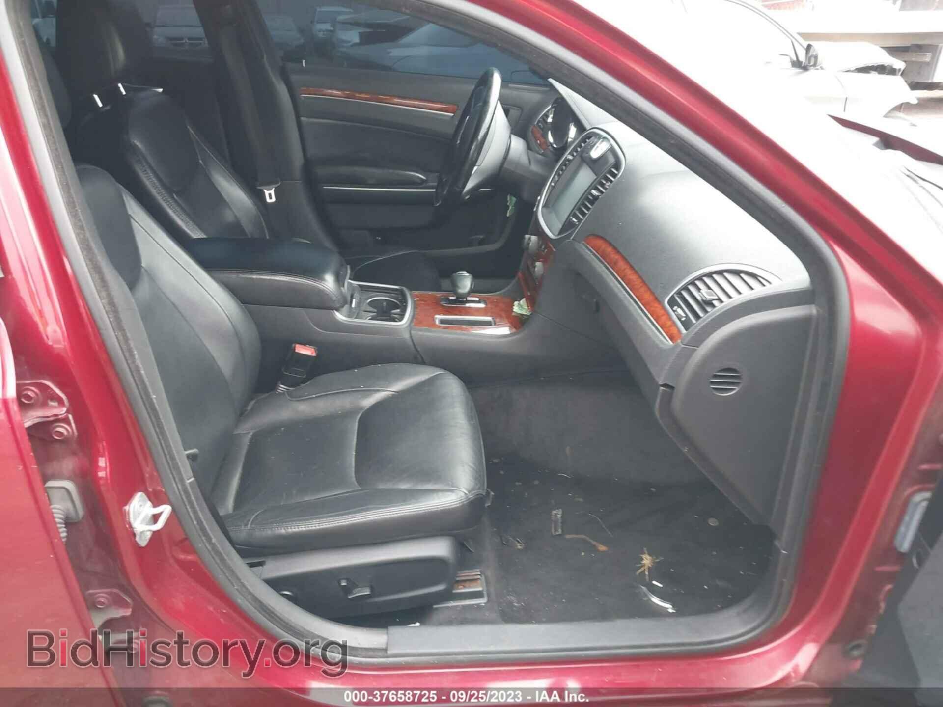 2012 CHRYSLER 300 - VIN: 2C3CCACG4CH234357 - Фото 5
