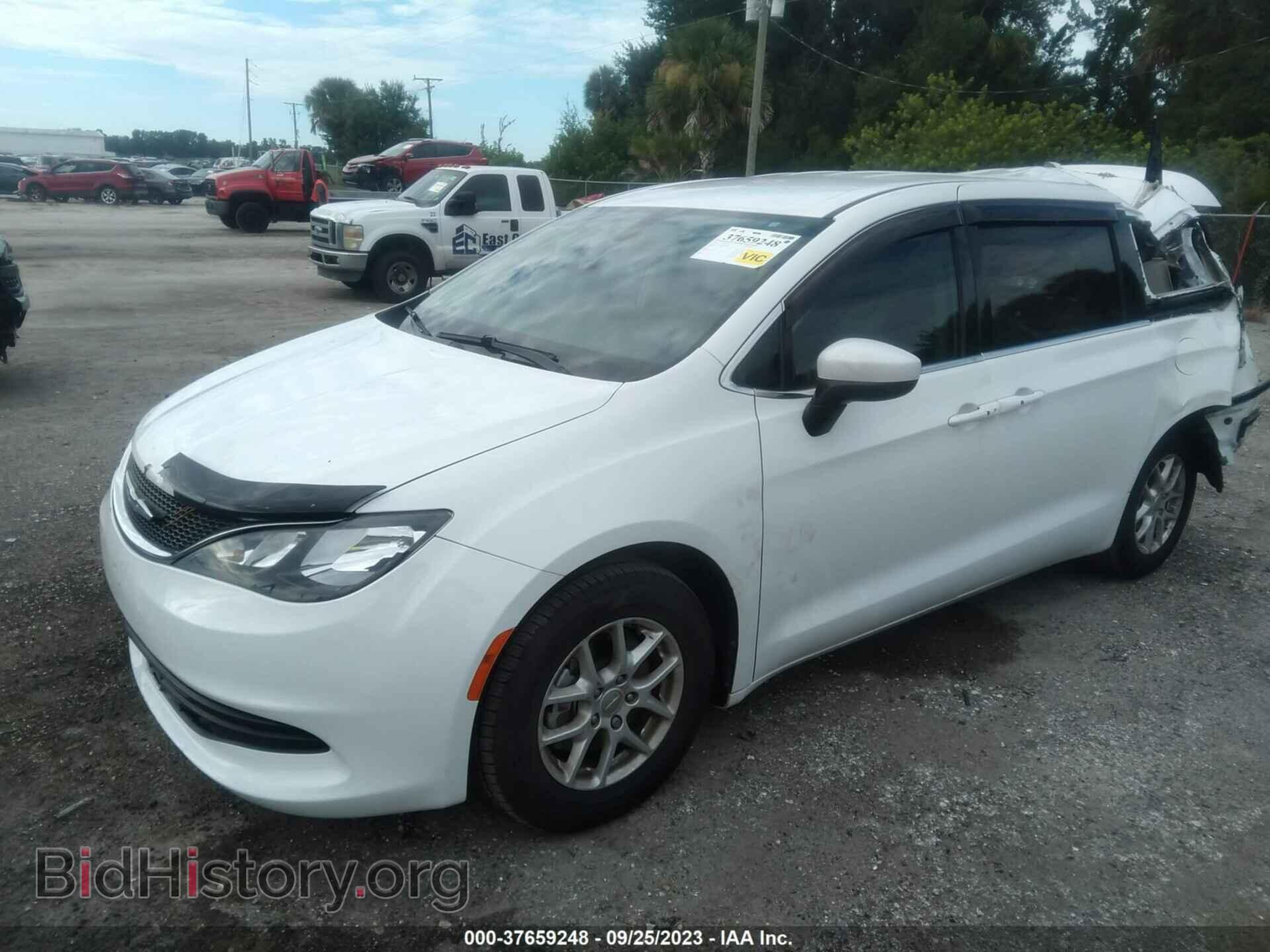 2017 CHRYSLER PACIFICA - VIN: 2C4RC1DG7HR705021 - Photo 2