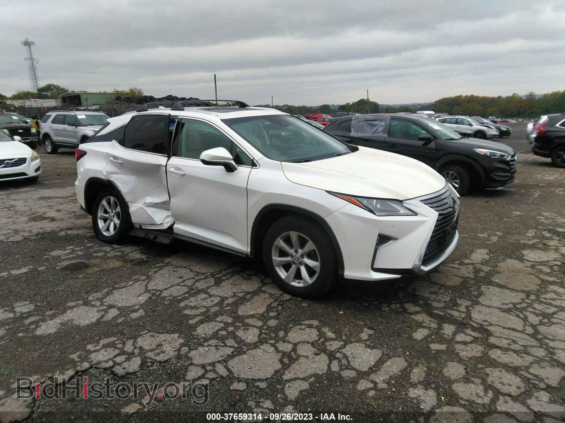 Photo 2T2BZMCAXHC088420 - LEXUS RX 2017