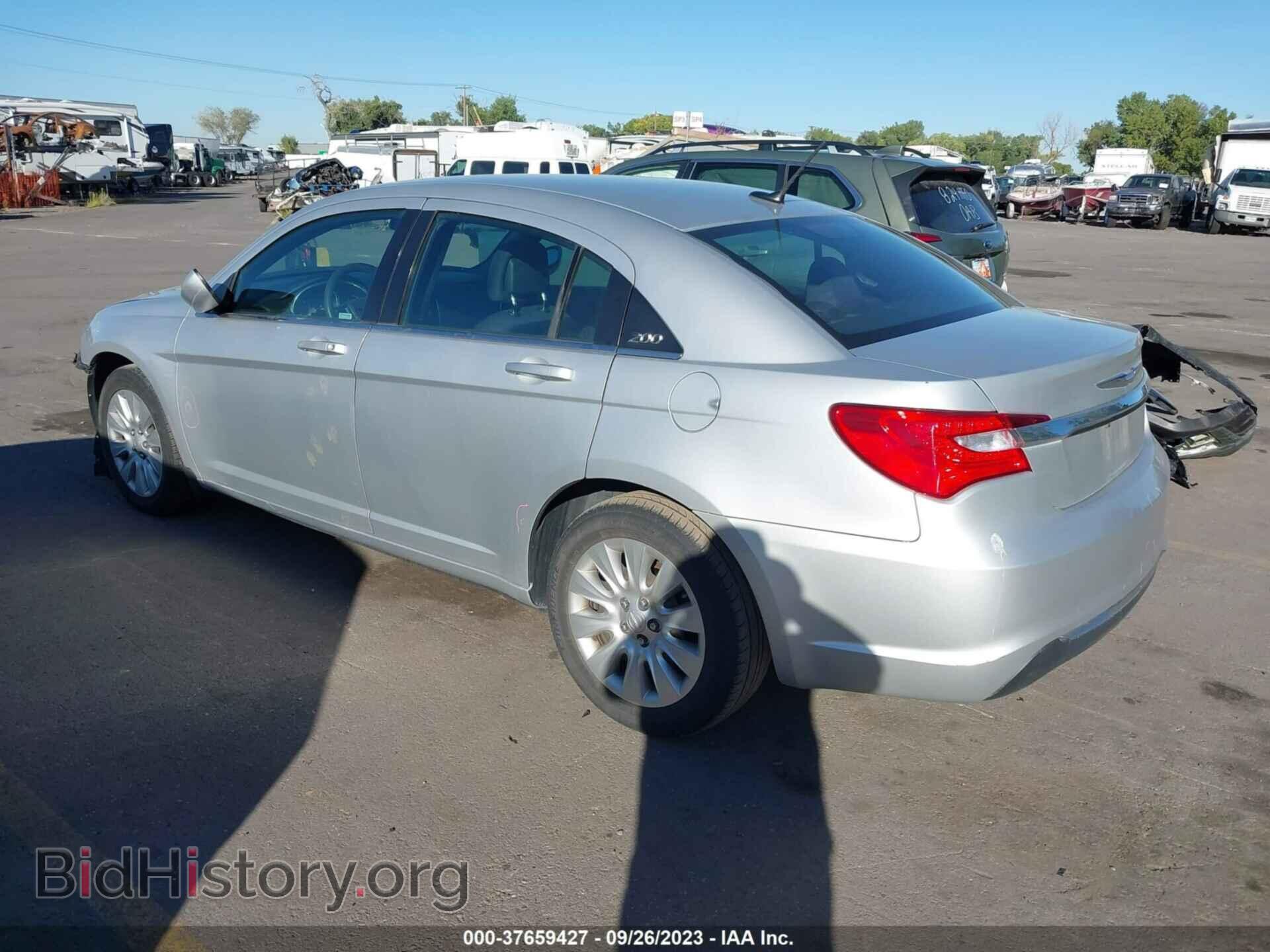 2012 CHRYSLER 200 - VIN: 1C3CCBAB9CN272056 - Фото 3