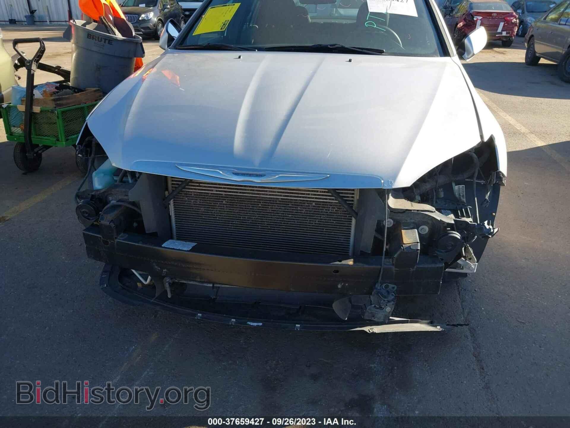 2012 CHRYSLER 200 - VIN: 1C3CCBAB9CN272056 - Фото 6
