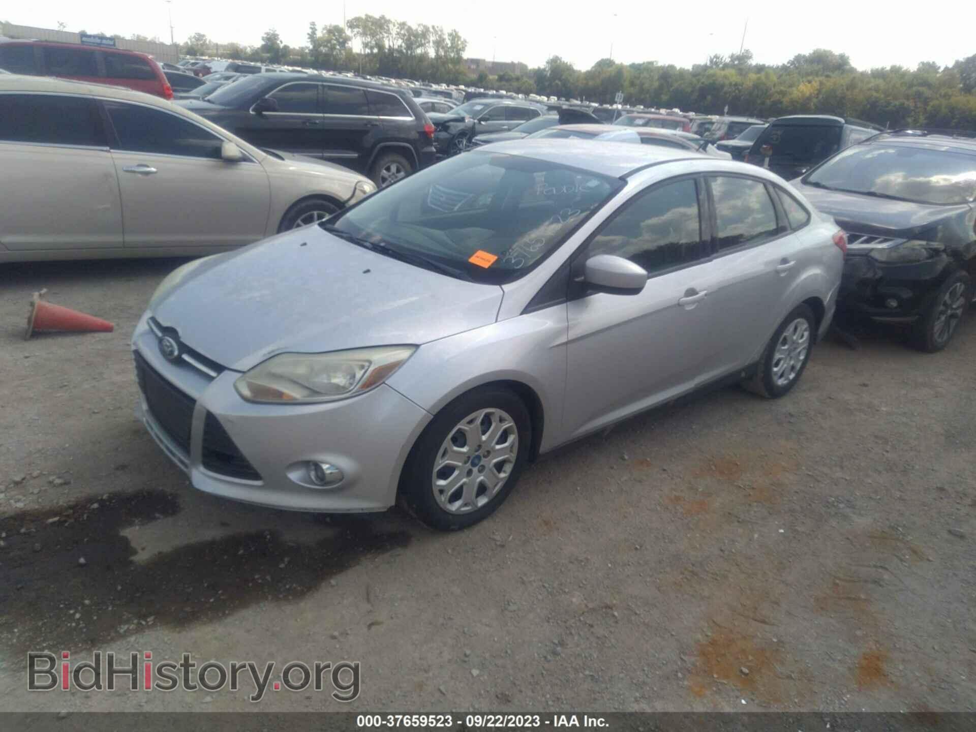 2012 FORD FOCUS - VIN: 1FAHP3F23CL150282 - Фото 2