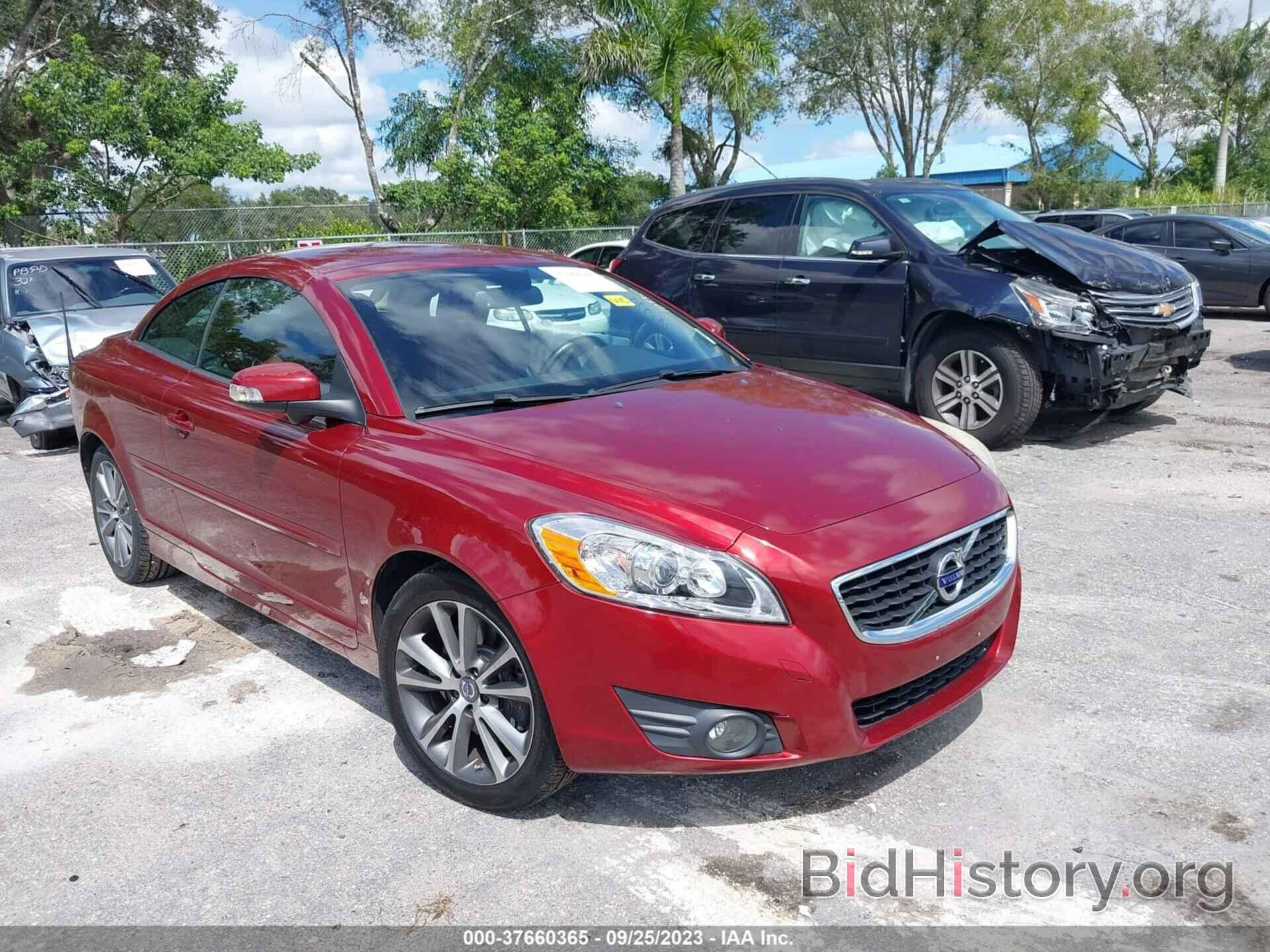 Photo YV1672MC4BJ109350 - VOLVO C70 2011