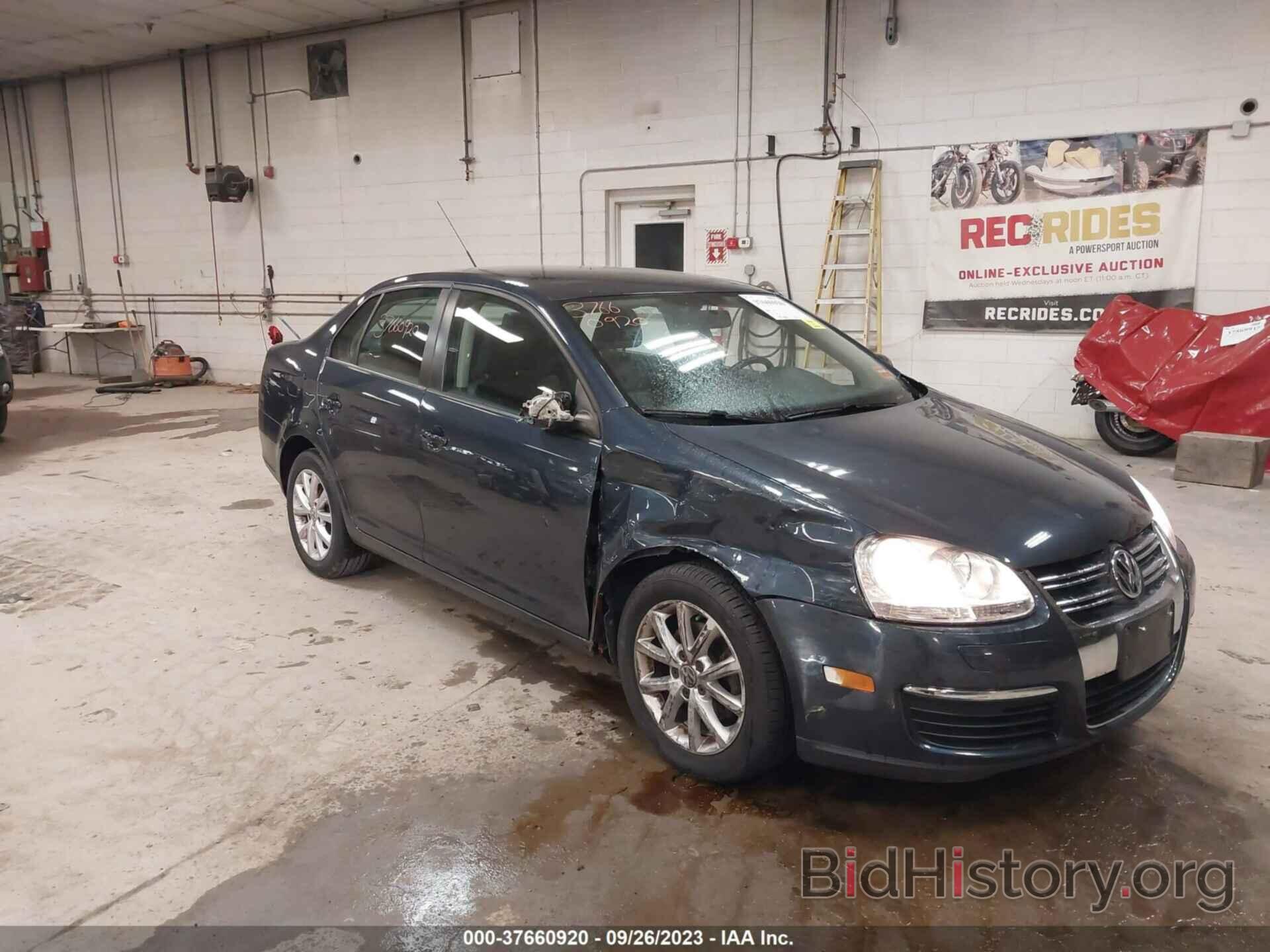 Photo 3VWAZ7AJ4AM130157 - VOLKSWAGEN JETTA SEDAN 2010