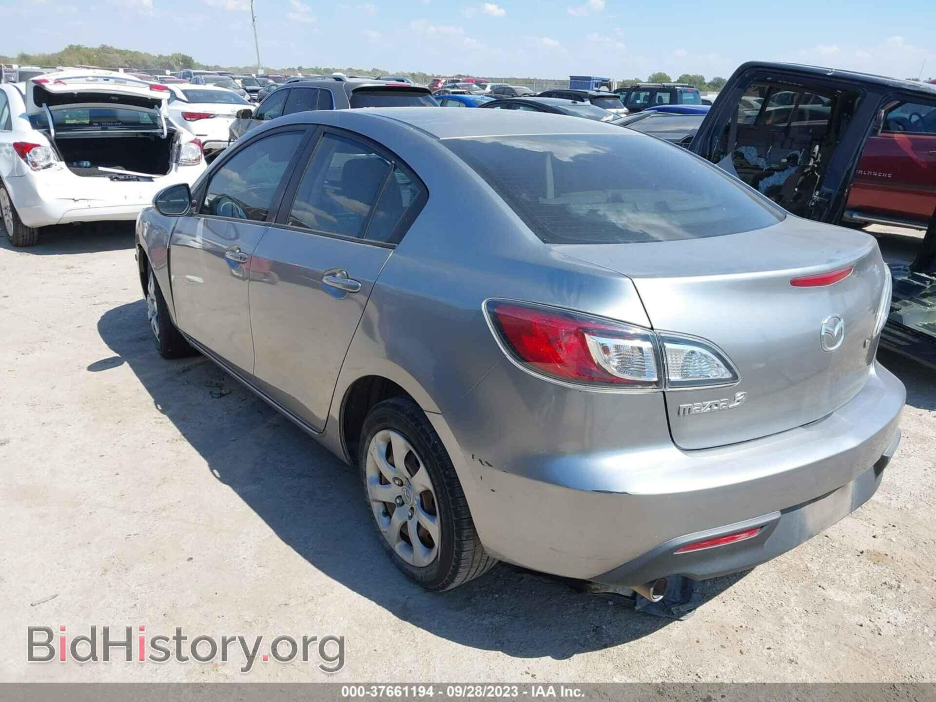 2010 MAZDA MAZDA3 - VIN: JM1BL1SF2A1237219 - Фото 3