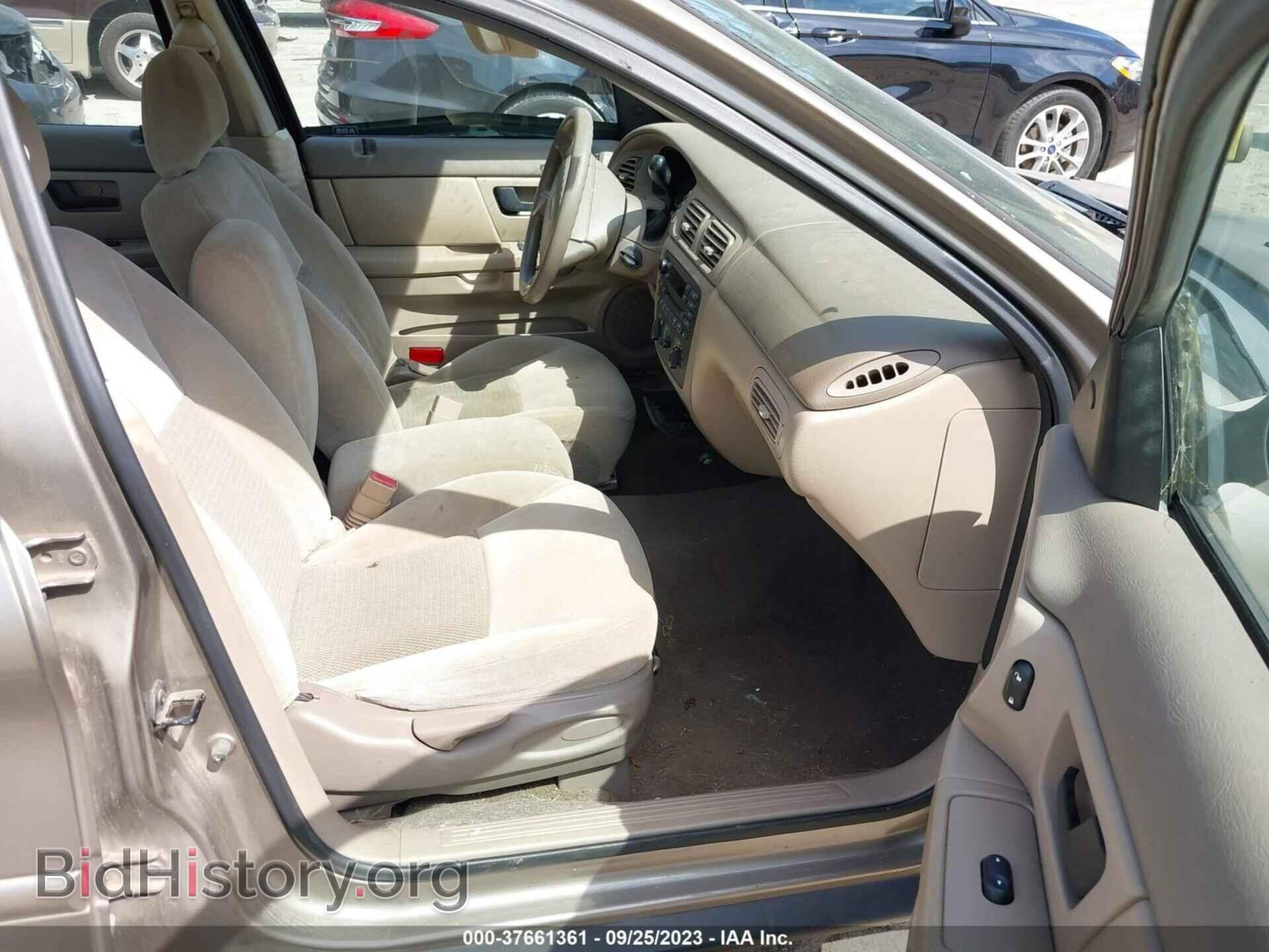2006 FORD TAURUS - VIN: 1FAFP53U26A202767 - Фото 5