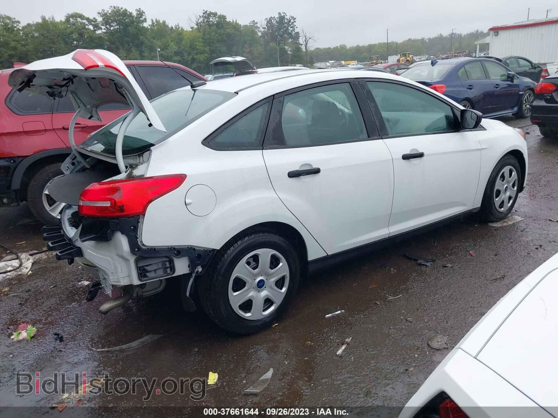 2017 FORD FOCUS - VIN: 1FADP3E24HL256781 - Photo 4