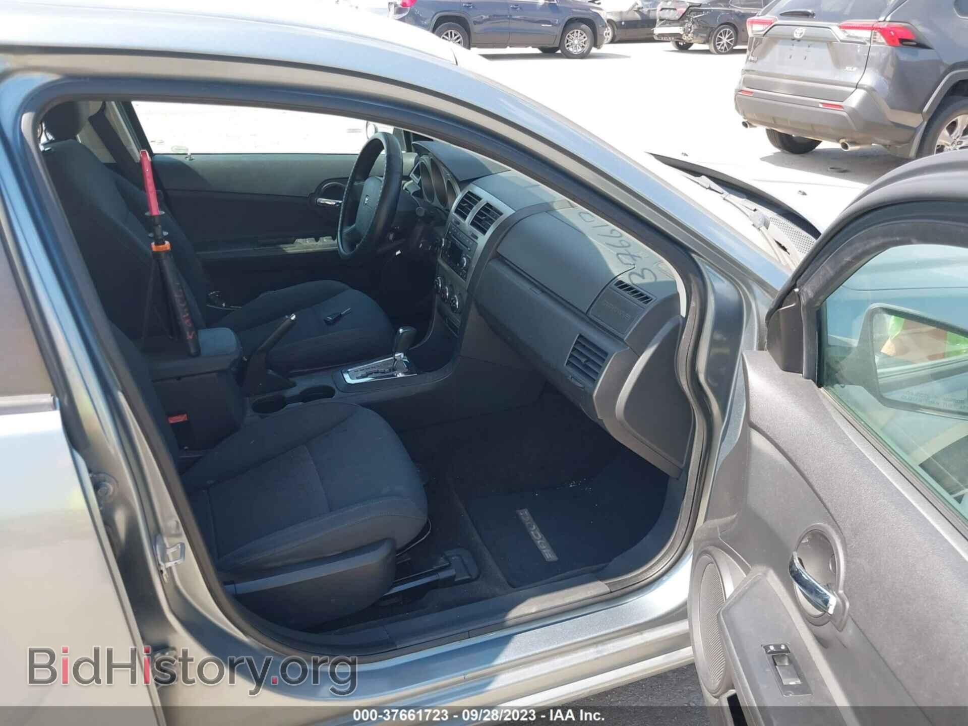 2010 DODGE AVENGER - VIN: 1B3CC4FB8AN186414 - Photo 5