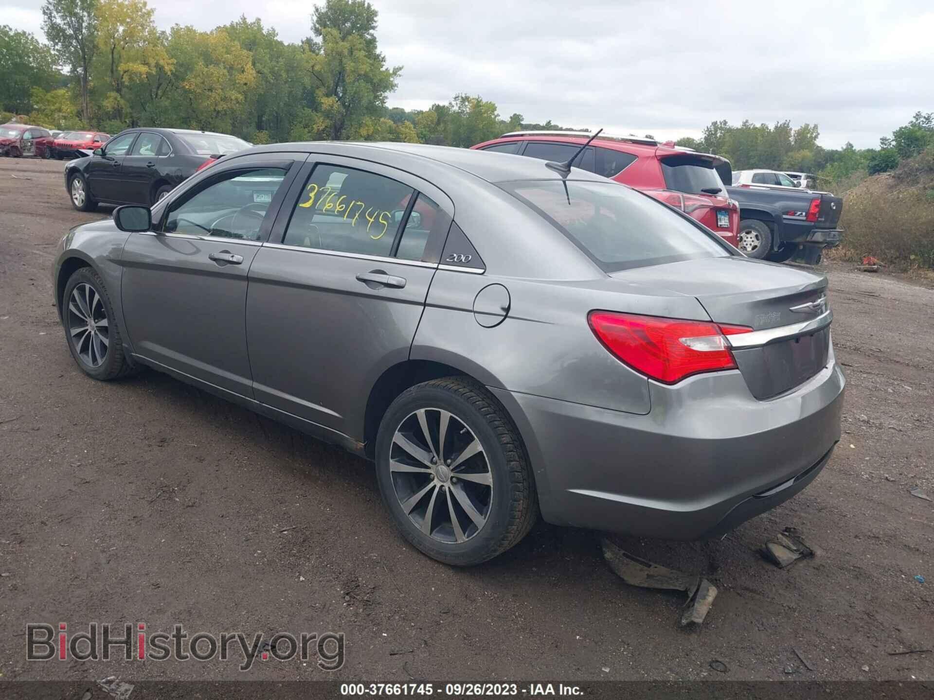 2013 CHRYSLER 200 - VIN: 1C3CCBCG9DN745688 - Photo 3