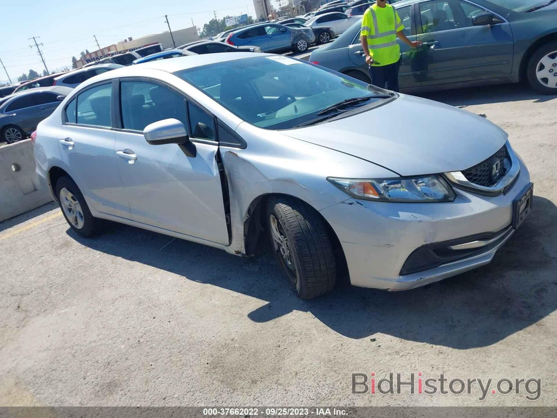 Photo 2HGFB2F55FH512698 - HONDA CIVIC SEDAN 2015