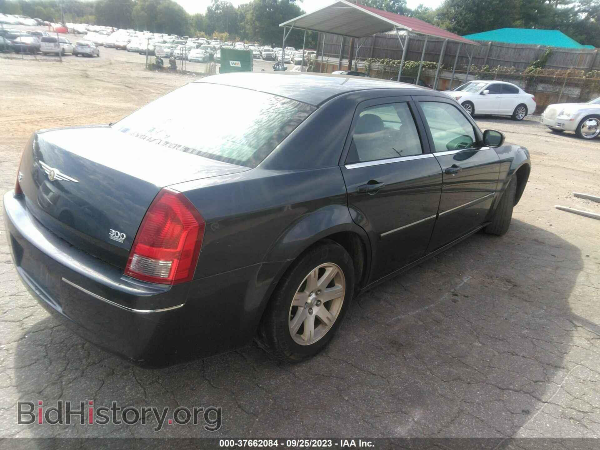 2007 CHRYSLER 300 - VIN: 2C3KA53G07H805969 - Фото 4