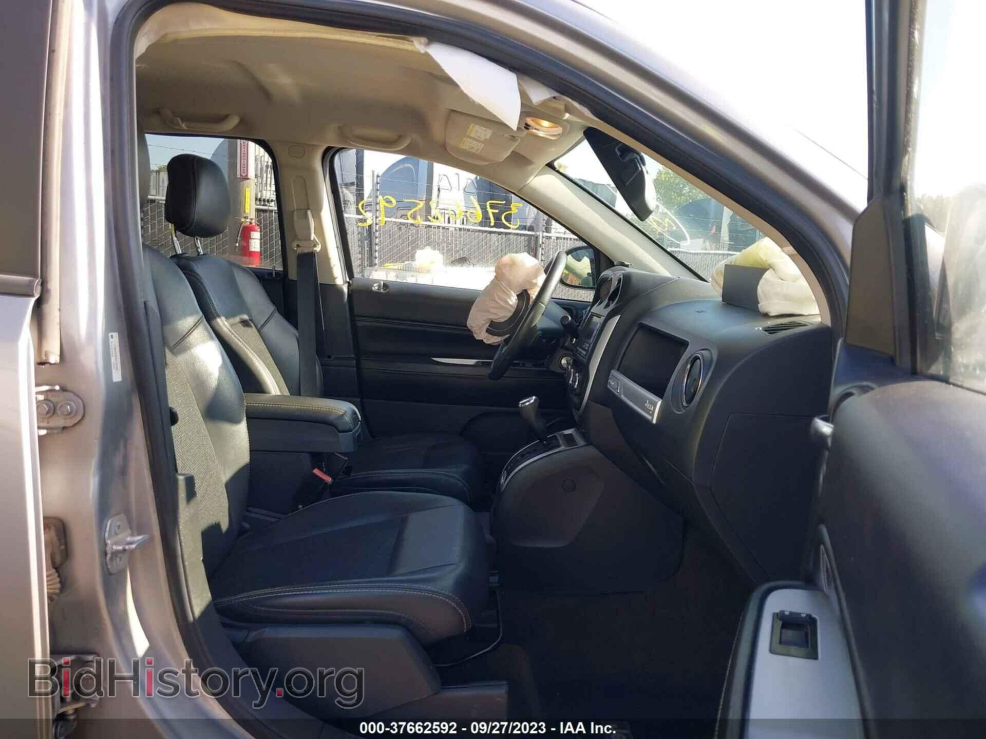 2014 JEEP COMPASS - VIN: 1C4NJCEB2ED737568 - Фото 5