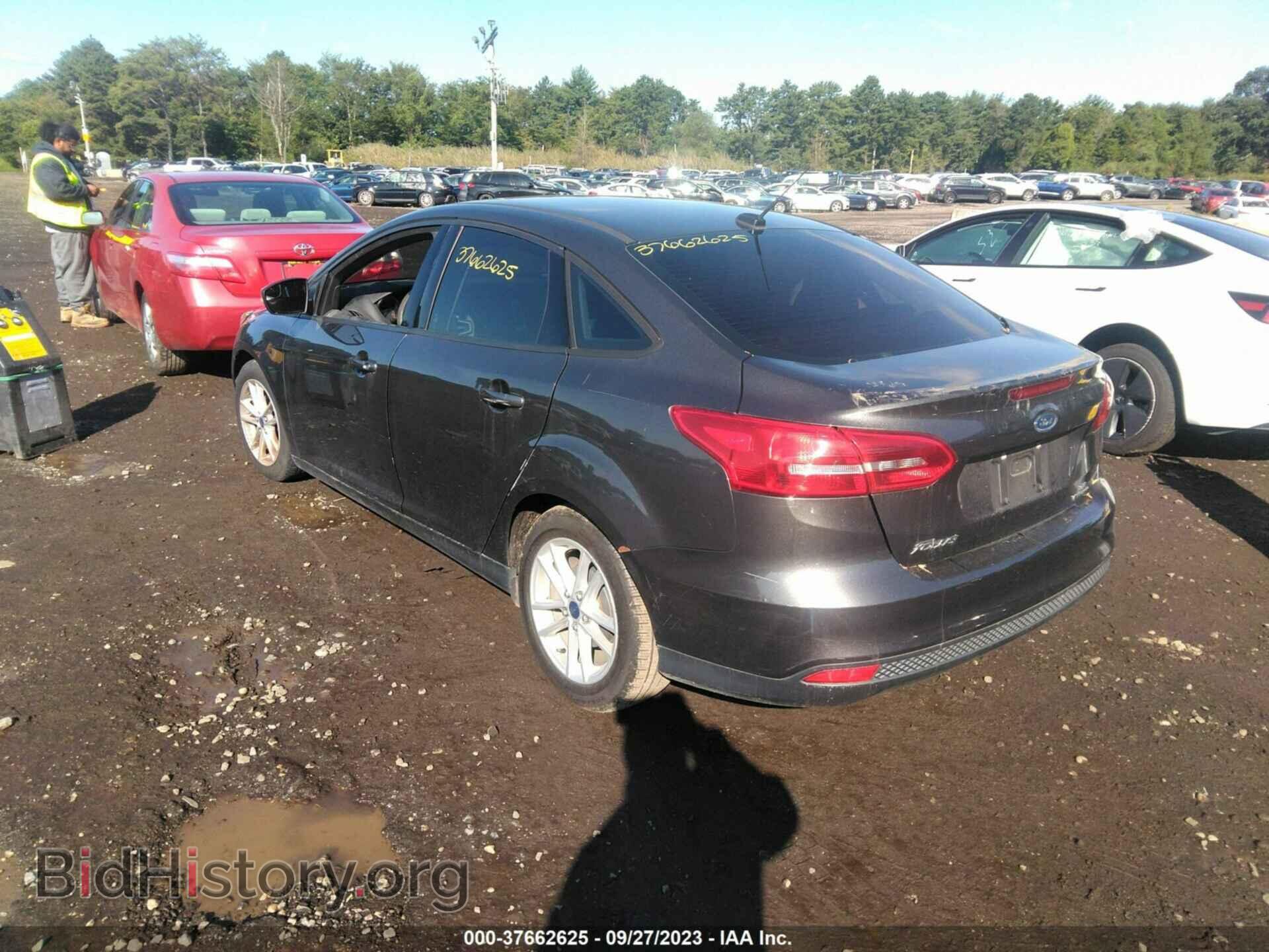 2016 FORD FOCUS - VIN: 1FADP3F22GL240124 - Photo 3