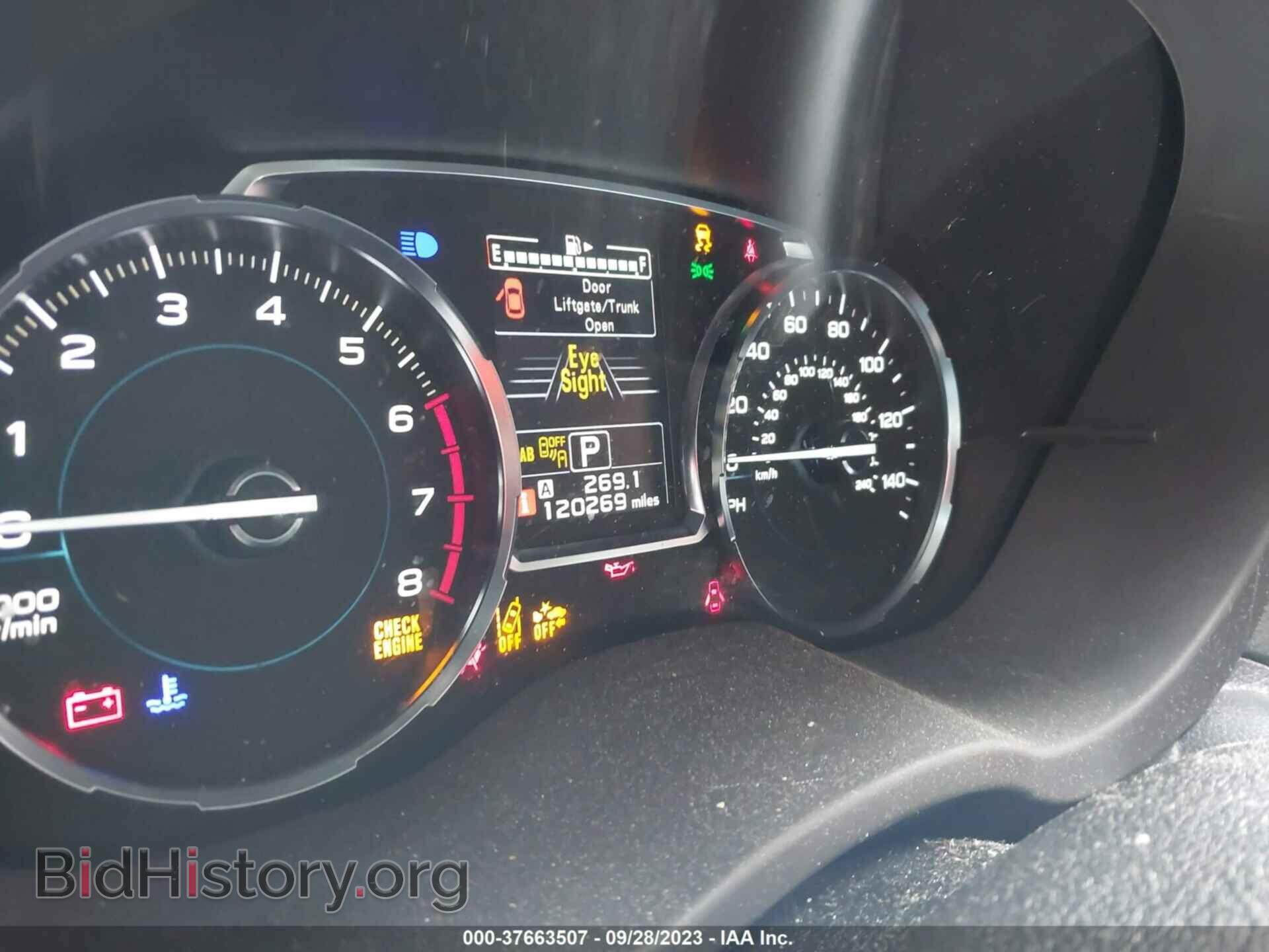 2018 SUBARU FORESTER - VIN: JF2SJAWC7JH492396 - Фото 7