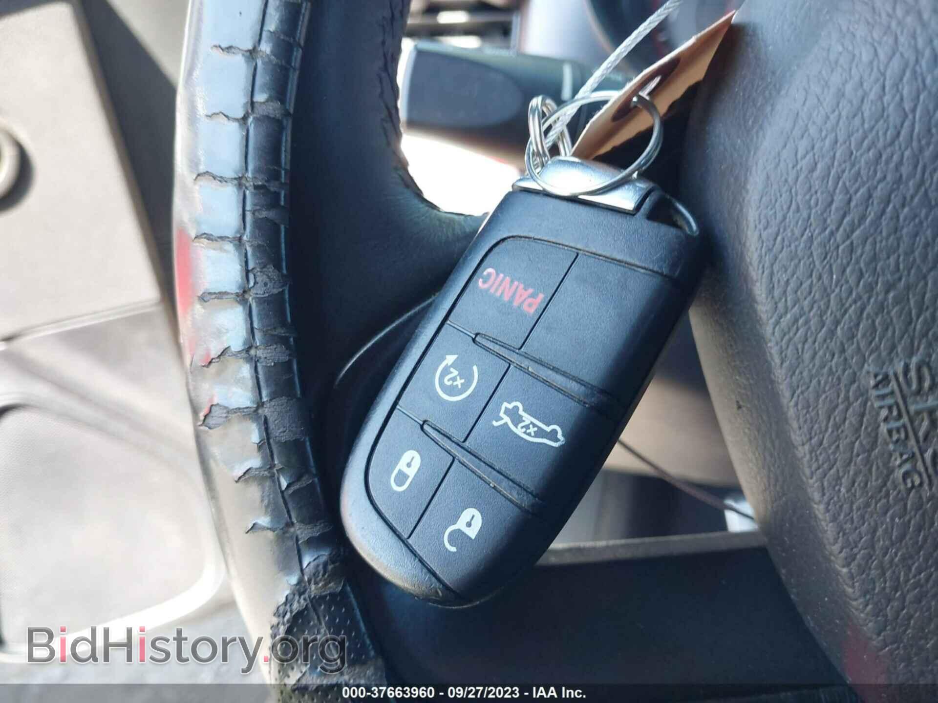2018 DODGE CHARGER - VIN: 2C3CDXBG5JH297627 - Фото 11