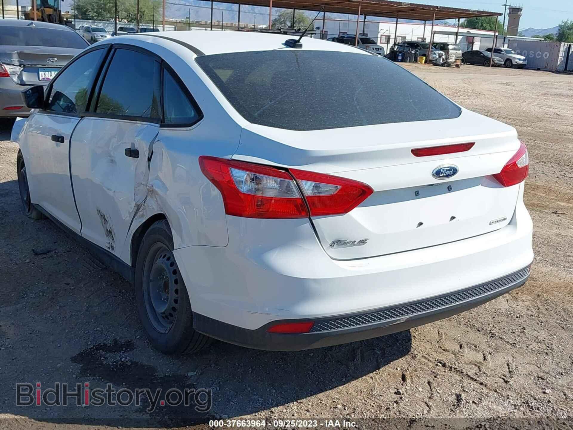 2013 FORD FOCUS - VIN: 1FADP3E24DL158876 - Фото 3