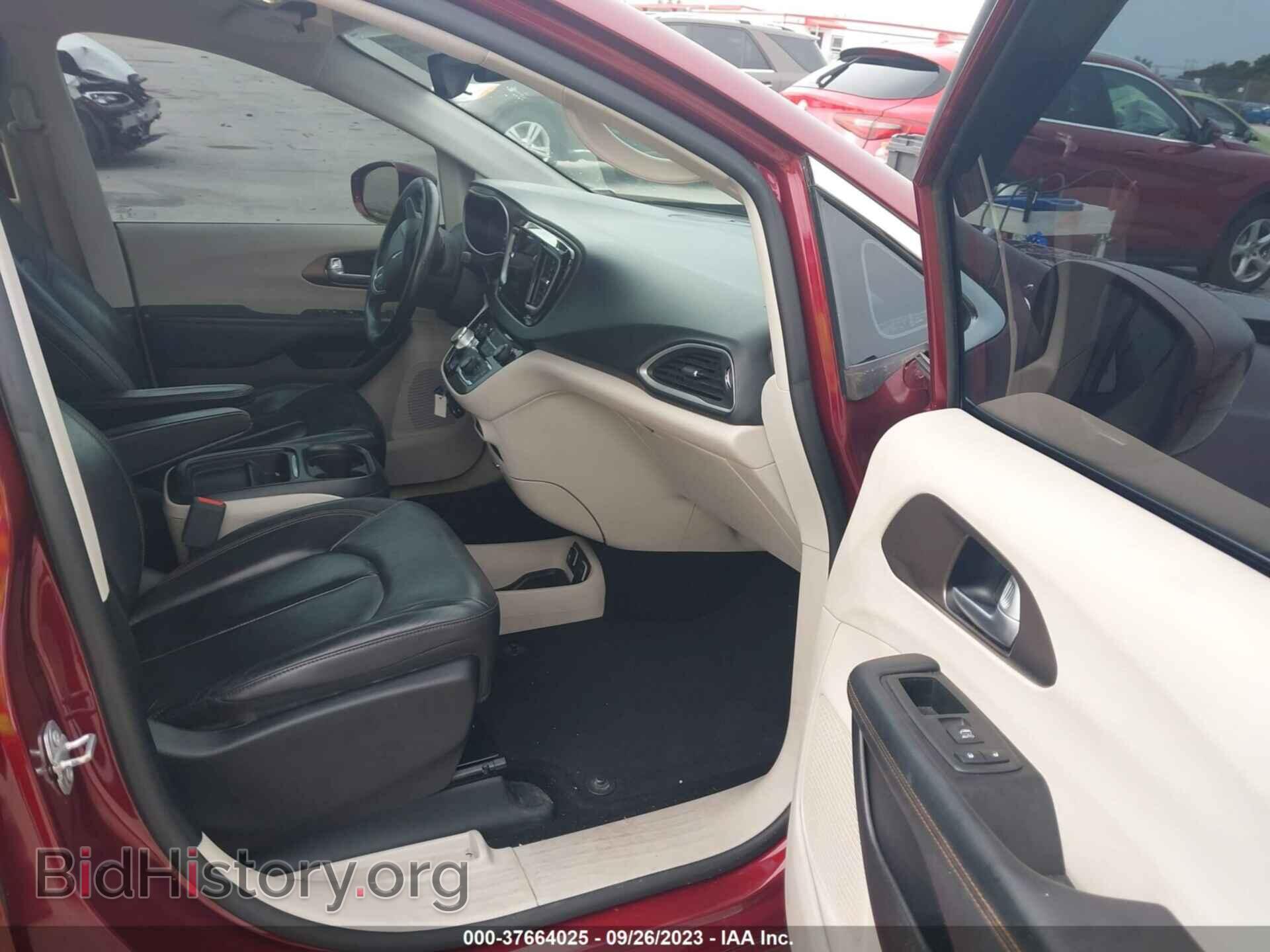 2017 CHRYSLER PACIFICA - VIN: 2C4RC1BG0HR533837 - Фото 5