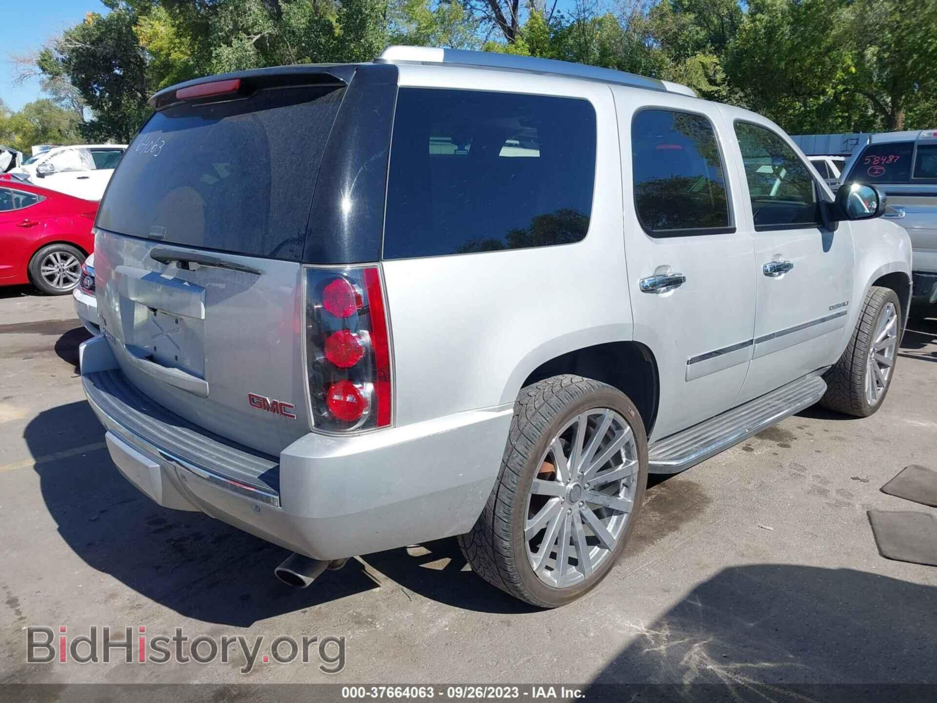 2010 GMC YUKON - VIN: 1GKUCEEF7AR279659 - Фото 4