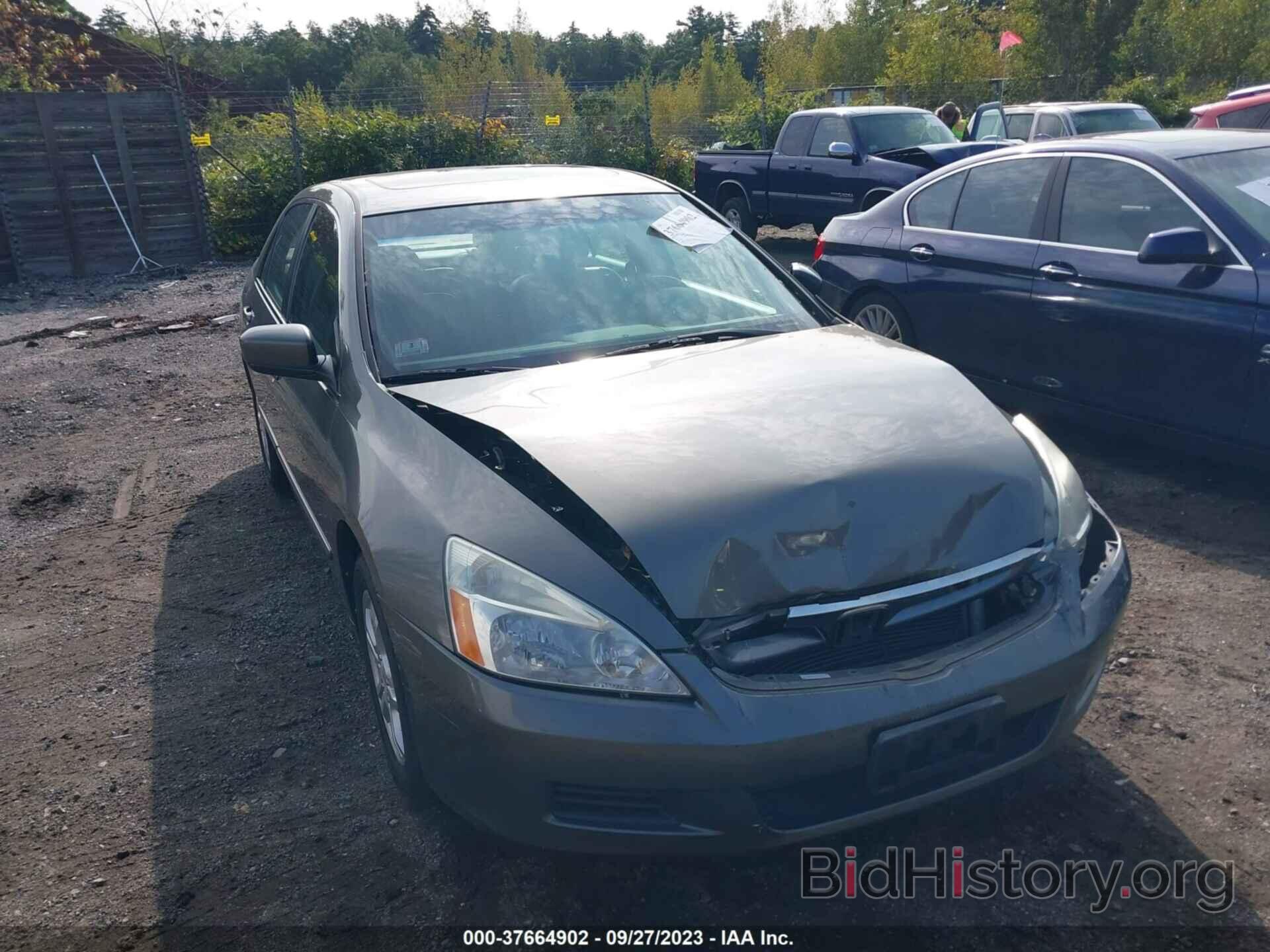 Photo 1HGCM56886A042805 - HONDA ACCORD SDN 2006