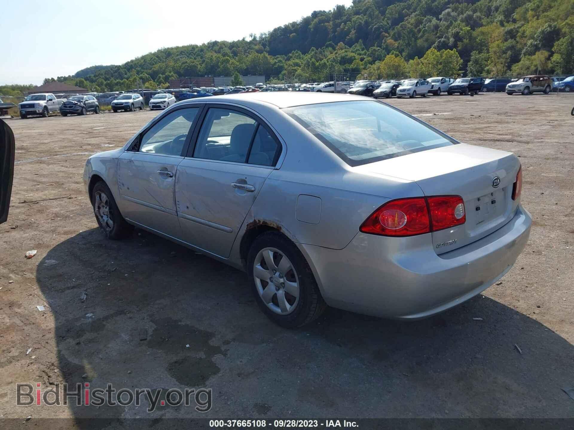 2008 KIA OPTIMA - VIN: KNAGE123785257309 - Фото 3